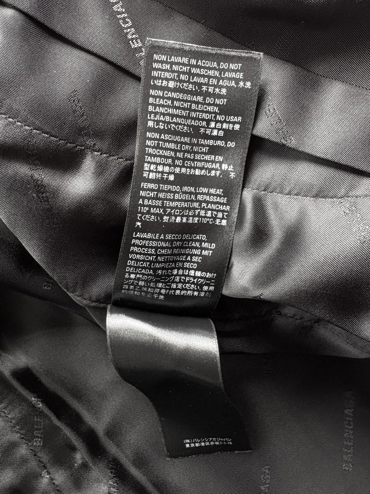 Balenciaga Balenciaga Winter 20 Runway Steroid SB Coat Size US S / EU 44-46 / 1 - 9 Thumbnail