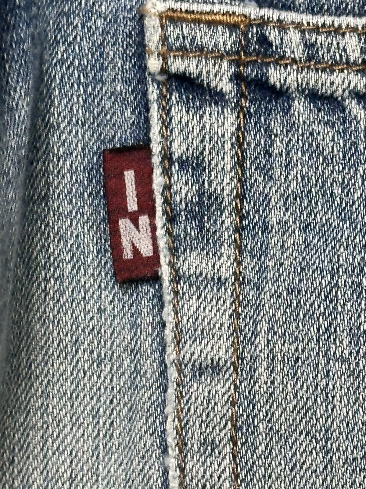Japanese Brand Vintage IN Blue Denim Straight Leg Jeans with Faded Wash Size US 32 / EU 48 - 10 Thumbnail