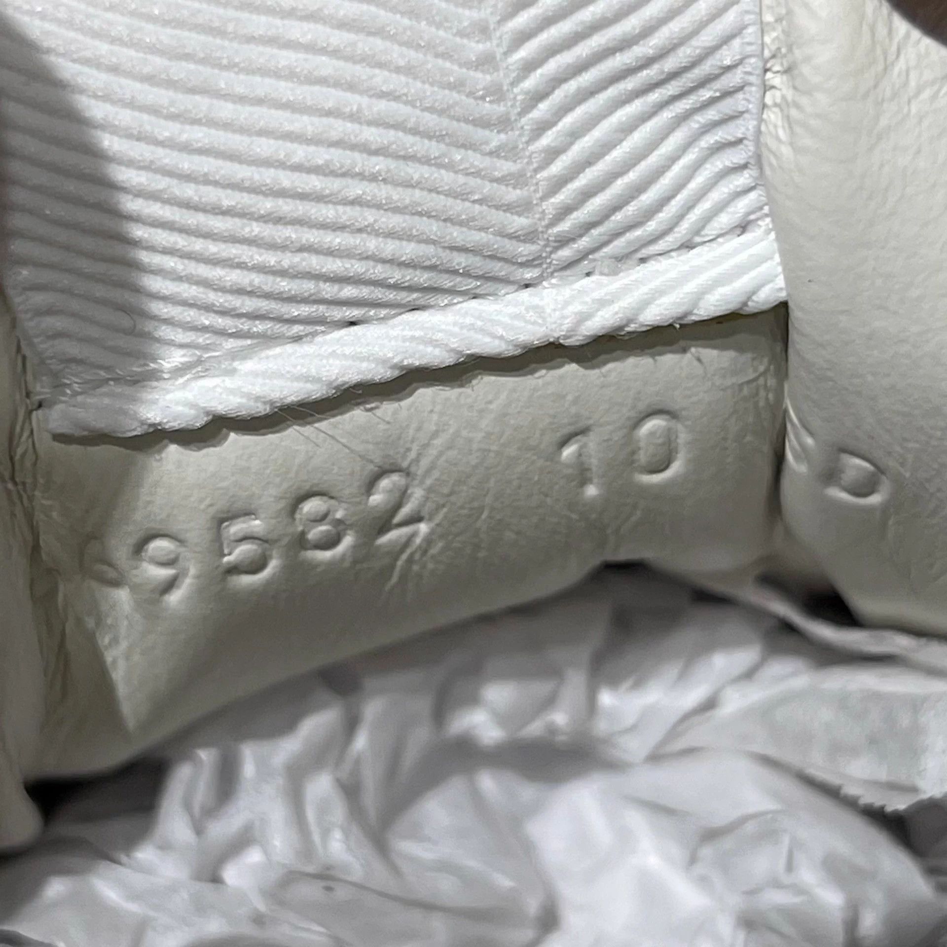 Gucci Gucci Chunky B GG white and blue 44 shoes Size US 11 / EU 44 - 8 Thumbnail