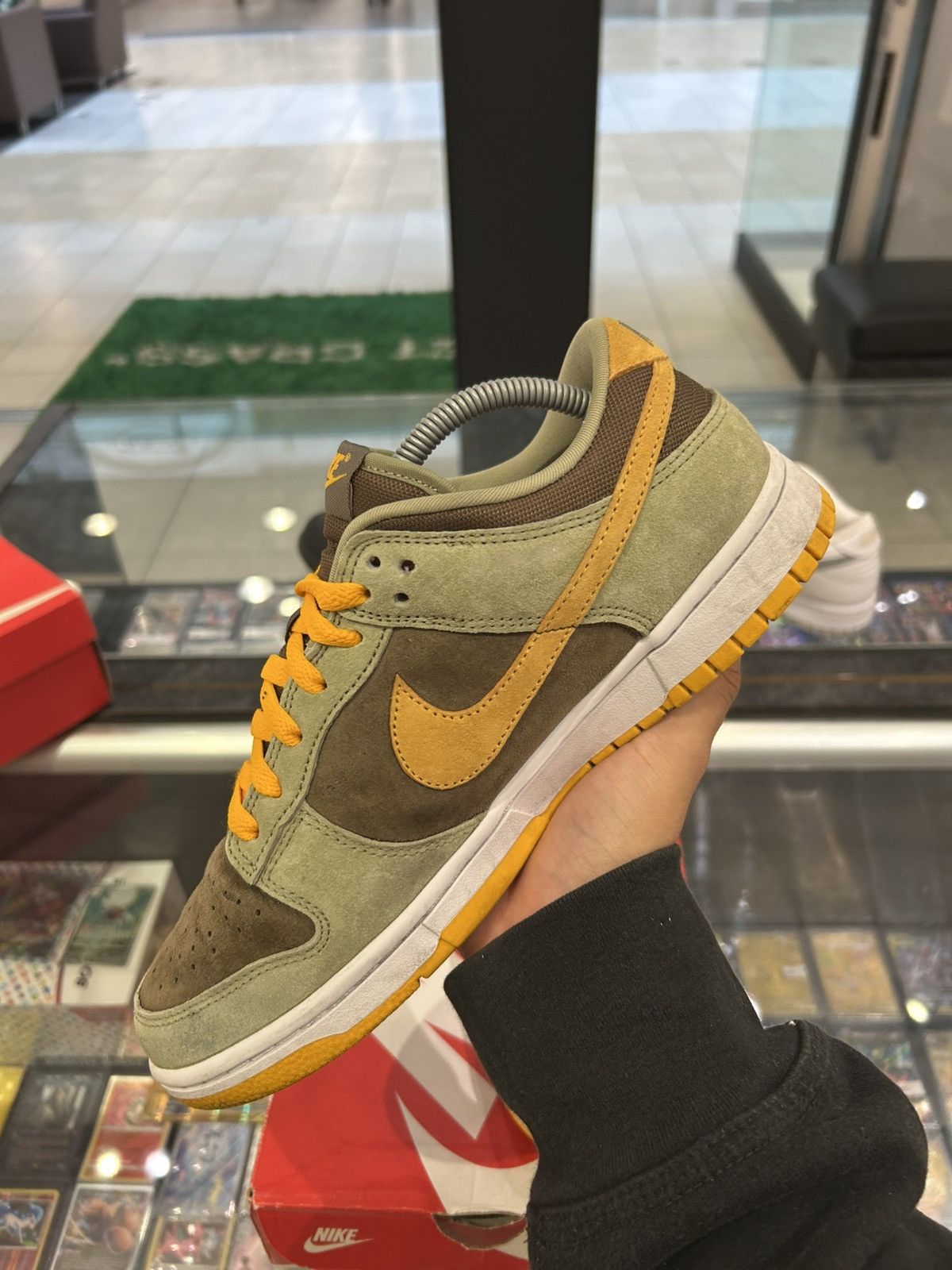 Nike Nike dunk dusty olive Size US 9 / EU 42 - 8 Thumbnail