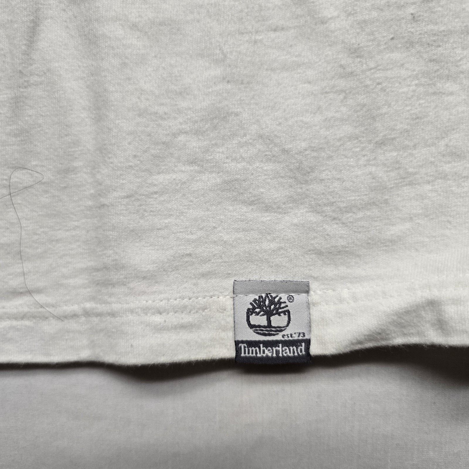 Timberland Vintage Timberland Shirt XL White Logo Tee Y2K Streewear Size US XL / EU 56 / 4 - 3 Thumbnail