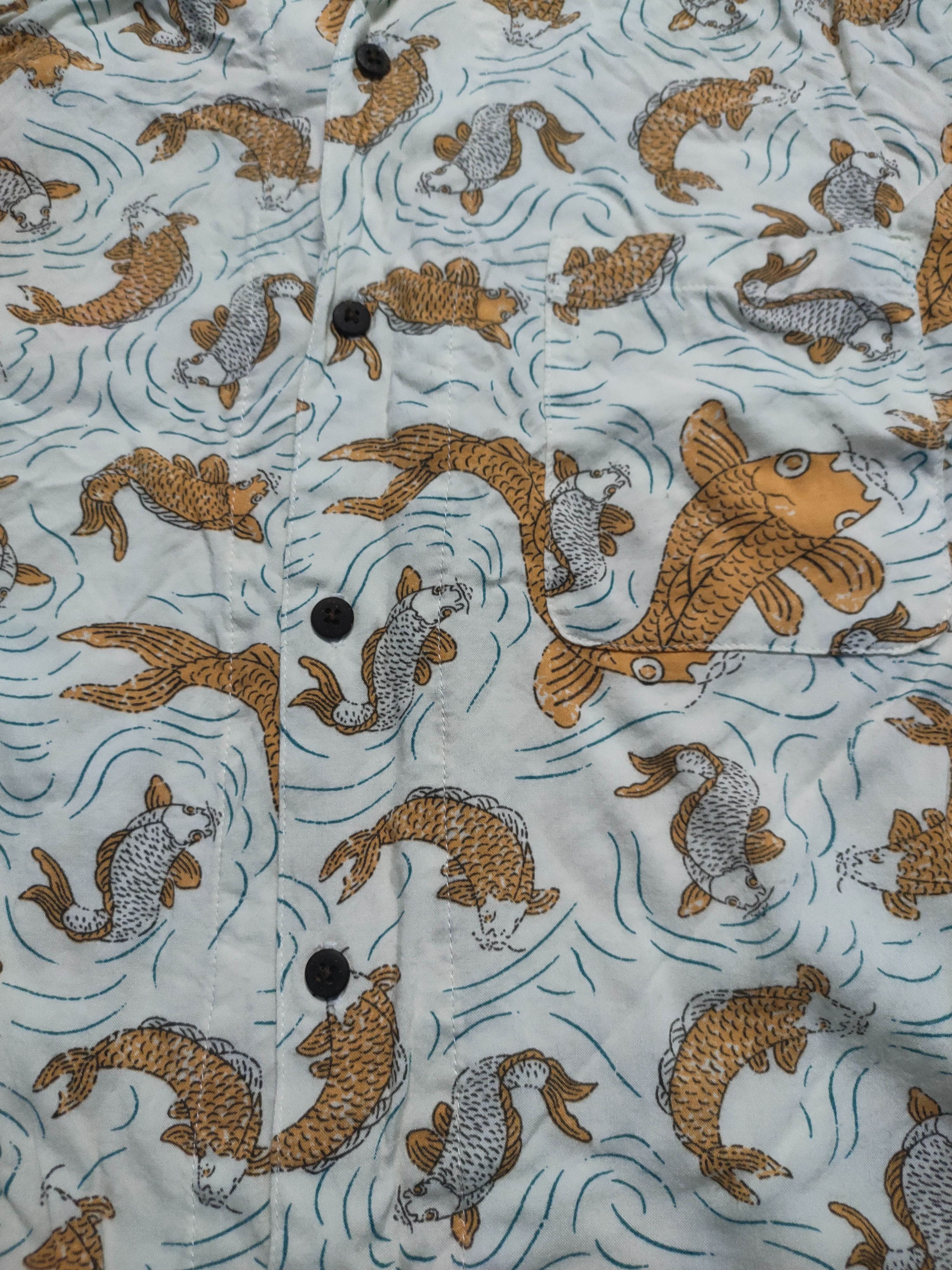 Vintage vintage rayon hawaiian koi fullprint button up shirt Size US M / EU 48-50 / 2 - 3 Thumbnail