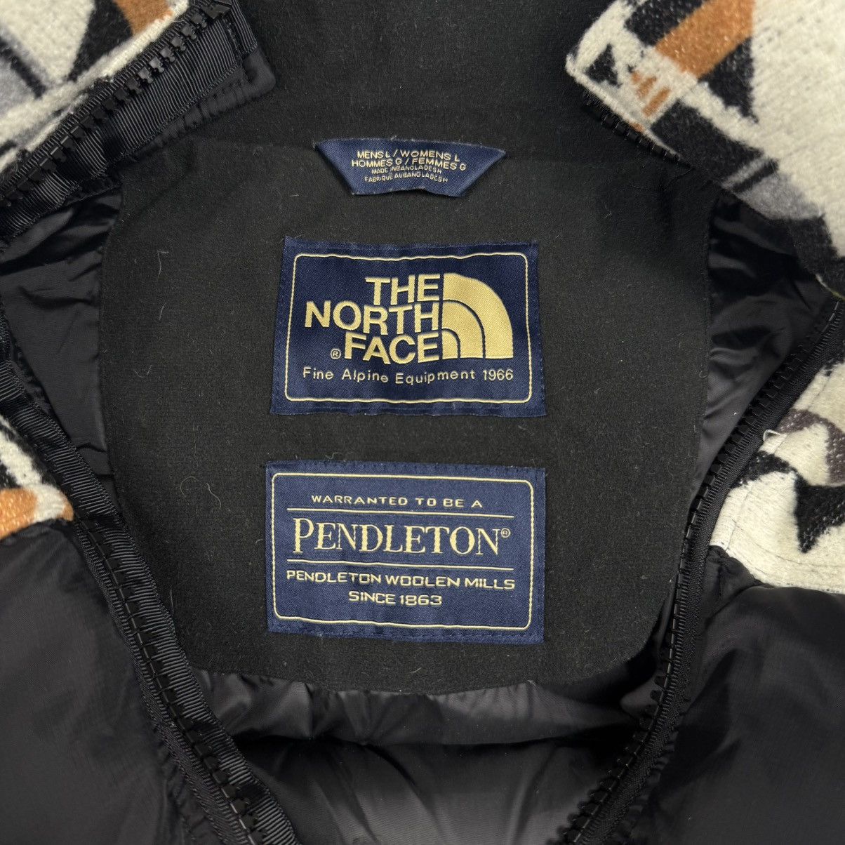 Pendleton × The North Face The North Face x Pendleton Nuptse 700 ‘Black’ Puffer Jacket Size US L / EU 52-54 / 3 - 6 Thumbnail