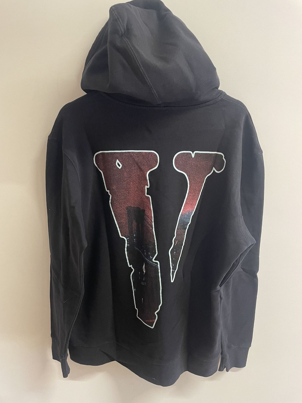パーカー・フーディ Pop Smoke x Vlone Wraith Hoodie Pop Smoke X Vlone Wraith Hoodie | Grailed