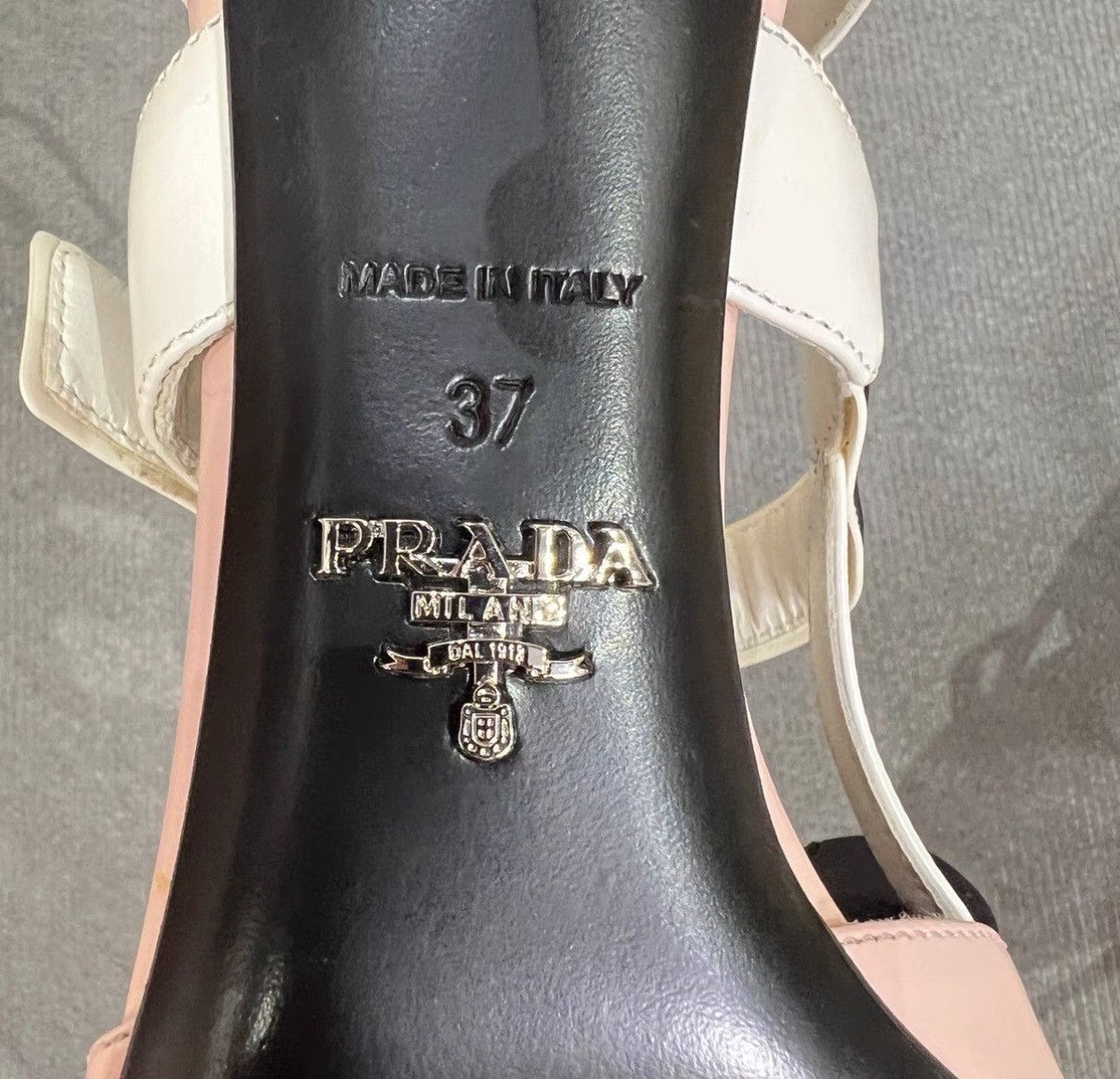 Prada Prada Runway Pink & White Pointed-Toe Stiletto Heels Size US 7 / IT 37 - 7 Thumbnail