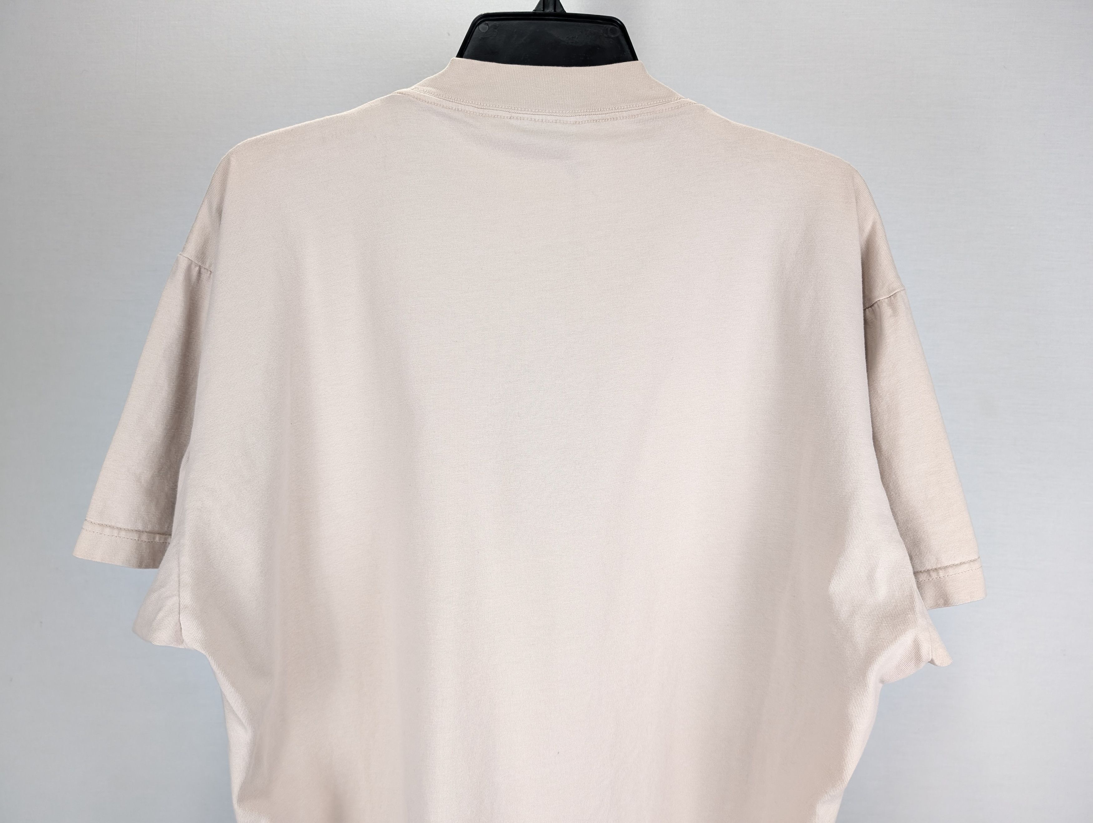 Balenciaga o1rshd1 Q:2 / Vintage Unity Stretched Out T-Shirt Beige Size US M / EU 48-50 / 2 - 10 Thumbnail