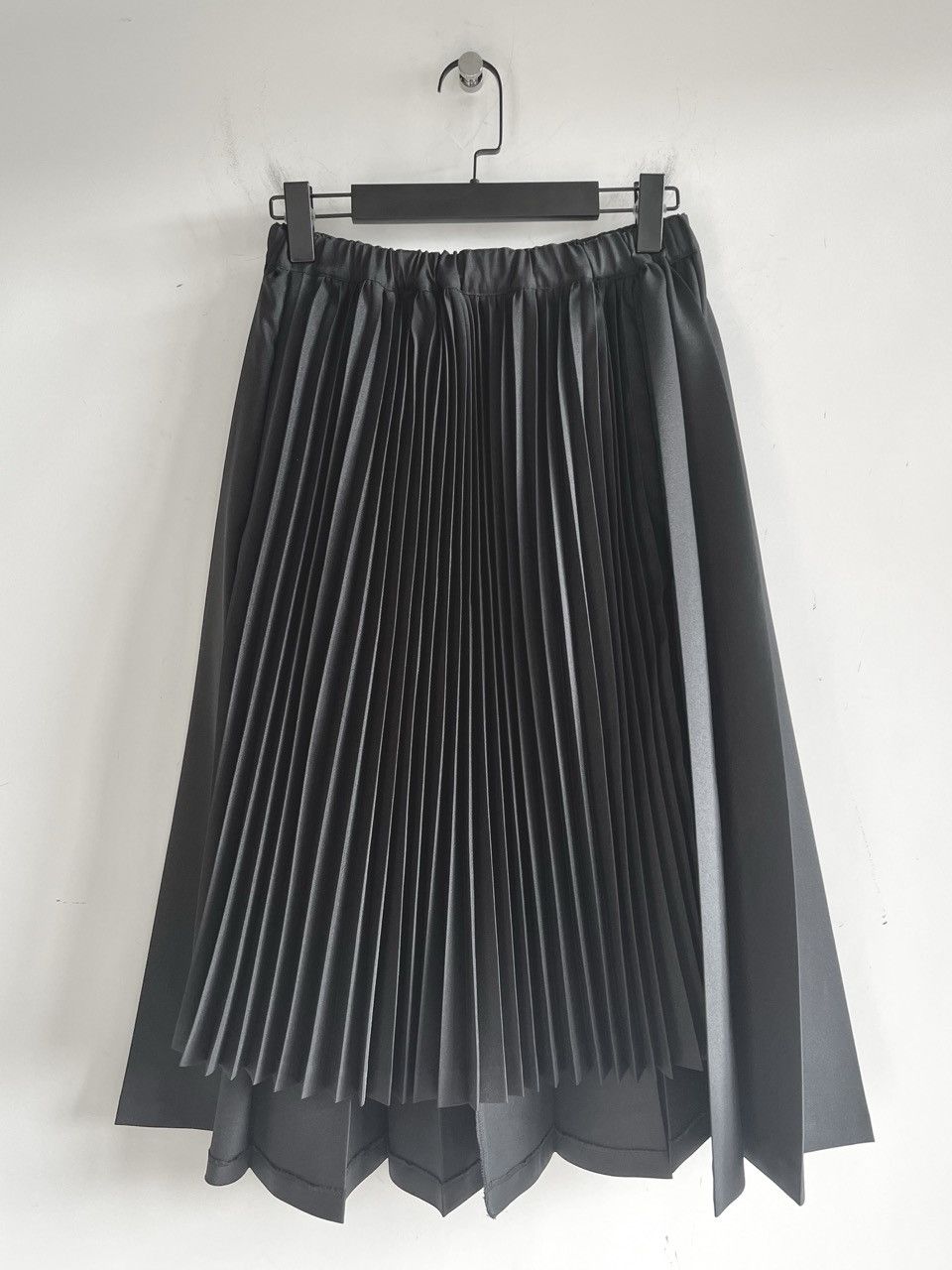 Comme des Garcons Black BLACK COMME des GARCONS - Double Layer Pleated Midi Skirt Size 27" / US 4 / IT 40 - 1 Thumbnail