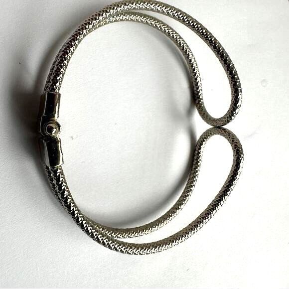 Other Silver-Tone Double Strand Metal Bracelet With Secure Clasp & Size ONE SIZE - 3 Thumbnail