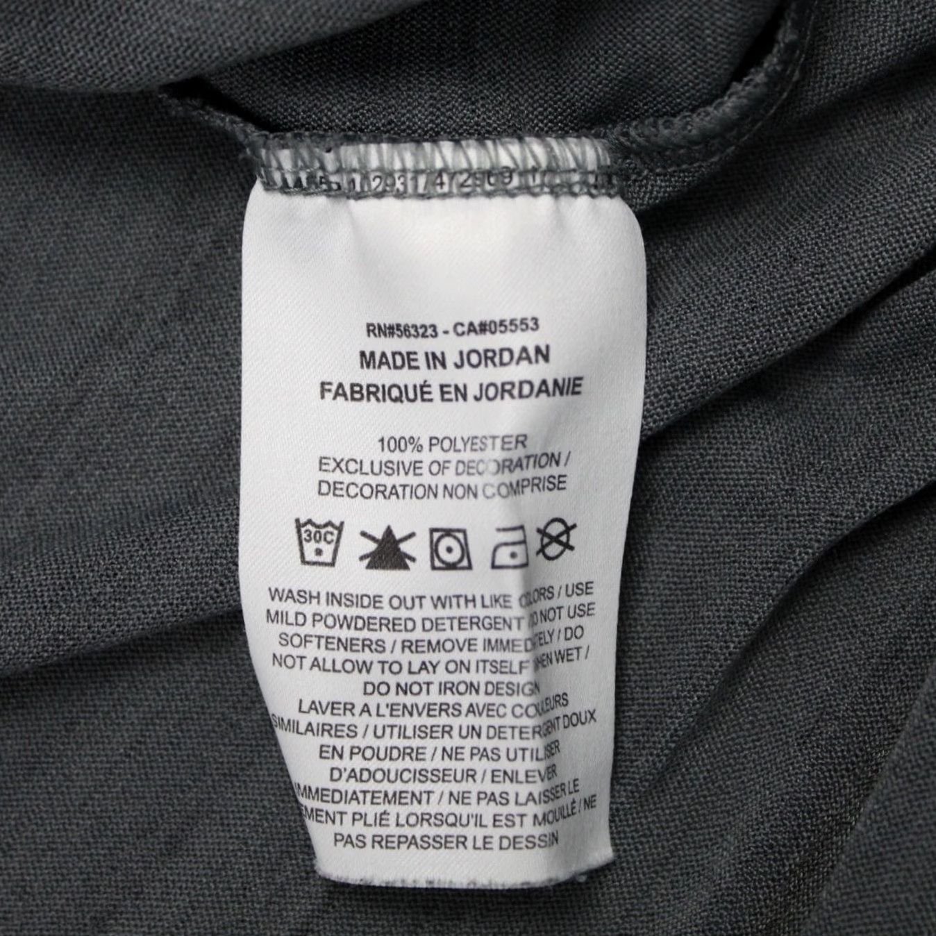 Nike Nike Dri-FIT Running Shirt Mens XL Gray Polyester S/S Pullover Athletic Breathable Lightweight Logo Size US XL / EU 56 / 4 - 7 Thumbnail