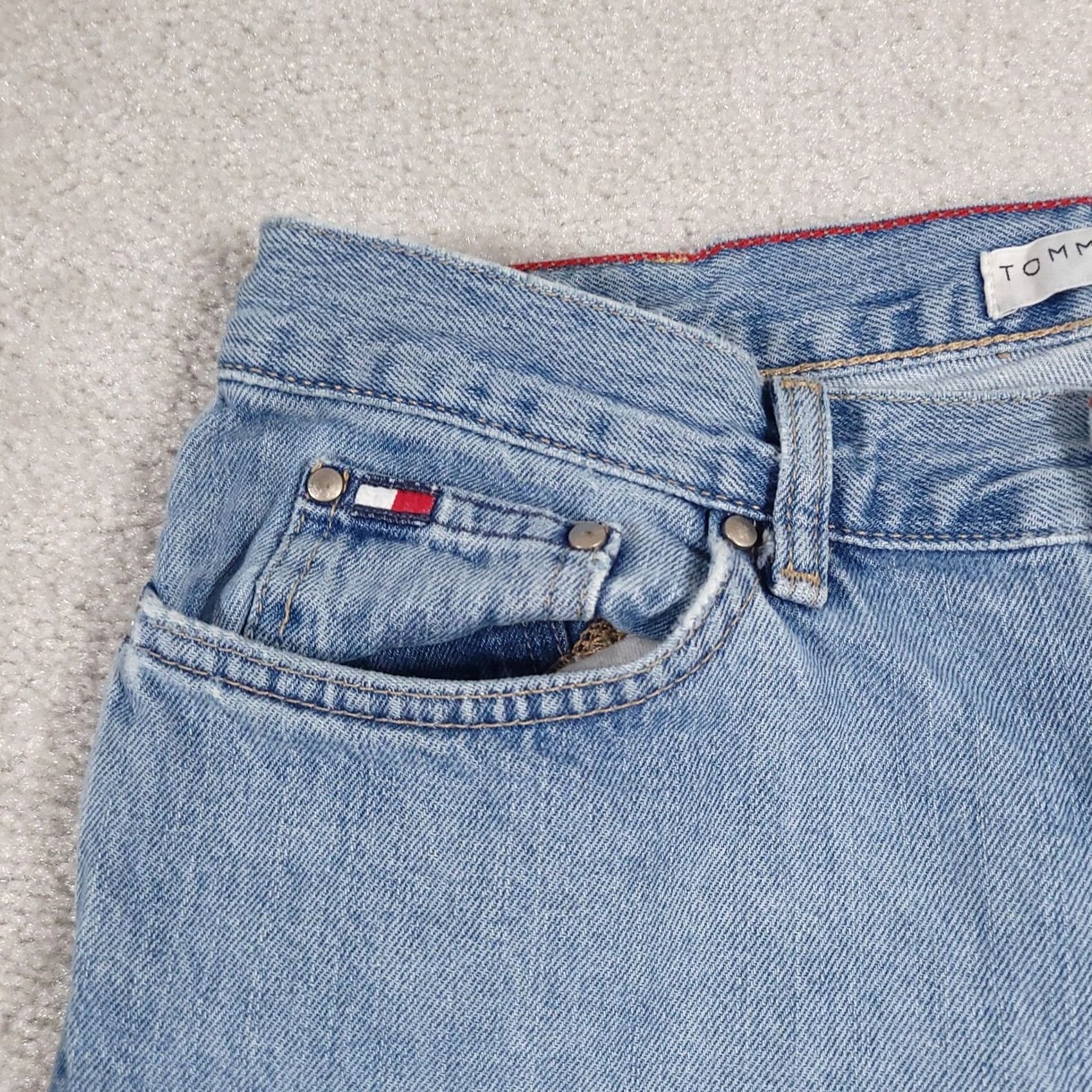 Tommy Hilfiger VINTAGE Tommy Hilfiger Jeans Womens 4 High Rise Straight Leg Denim 90s Distressed Embroidered Logo Button Pocket Mens? Ladies Size 27" / US 4 / IT 40 - 4 Thumbnail