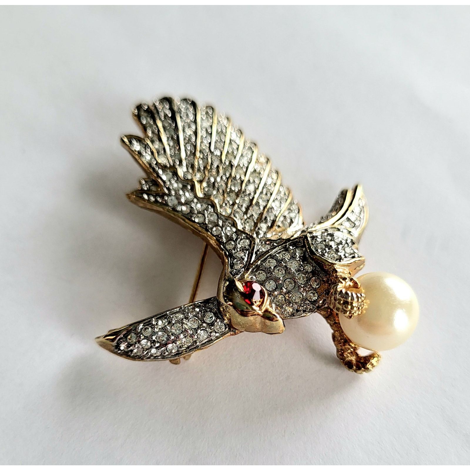 & Other Stories AD2001 Vintage Eagle Brooch Pave Rhinestones Pearl Ann Hand Size ONE SIZE - 3 Thumbnail