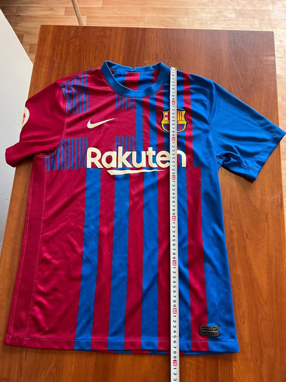 Nike 2021/22 BARCELONA FC HOME RARE SOCCER JERSEY SHIRT NIKE RARE Size US M / EU 48-50 / 2 - 17 Thumbnail