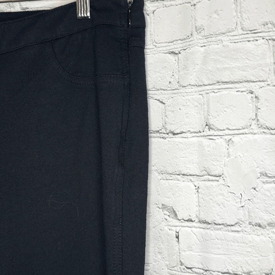 White House Black Market White House Black Marjet Women’s Dress Pants Black Stretchy Back Pockets 12 Size 34" / US 12 / IT 48 - 3 Thumbnail