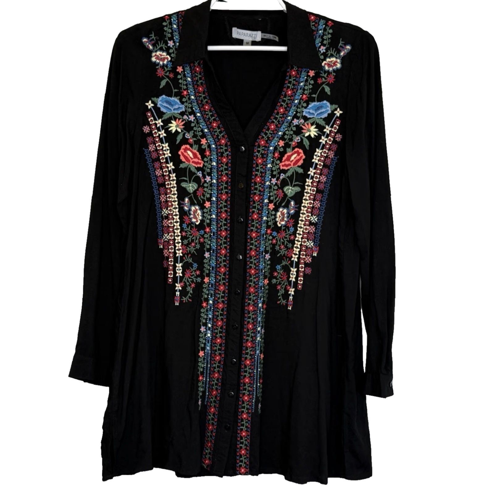 Vintage Paparazzi Tunic Top Womens Size Medium Black w/ Embroidered Floral Print Button Front V-Neck Long Sleeve Size M / US 6-8 / IT 42-44 - 2 Thumbnail