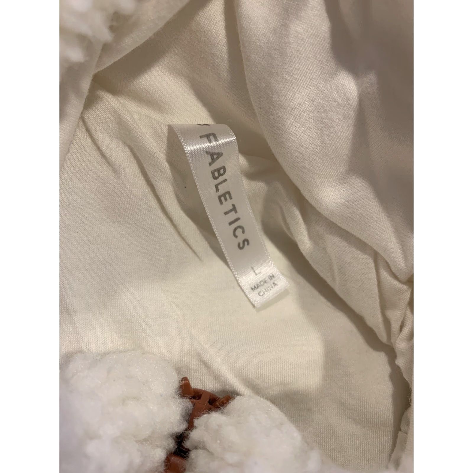 Fabletics Fabletics Jacket Womens L White Full Zip Mock Neck Sherpa Rylan Solid Basic Jacket Womens Size L / US 10 / IT 46 - 4 Thumbnail