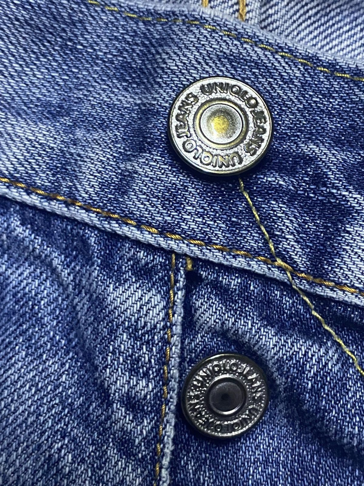 Uniqlo All Made In Japan Uniqlo Distressed ButtonFly Straight Jeans Size US 31 - 10 Thumbnail