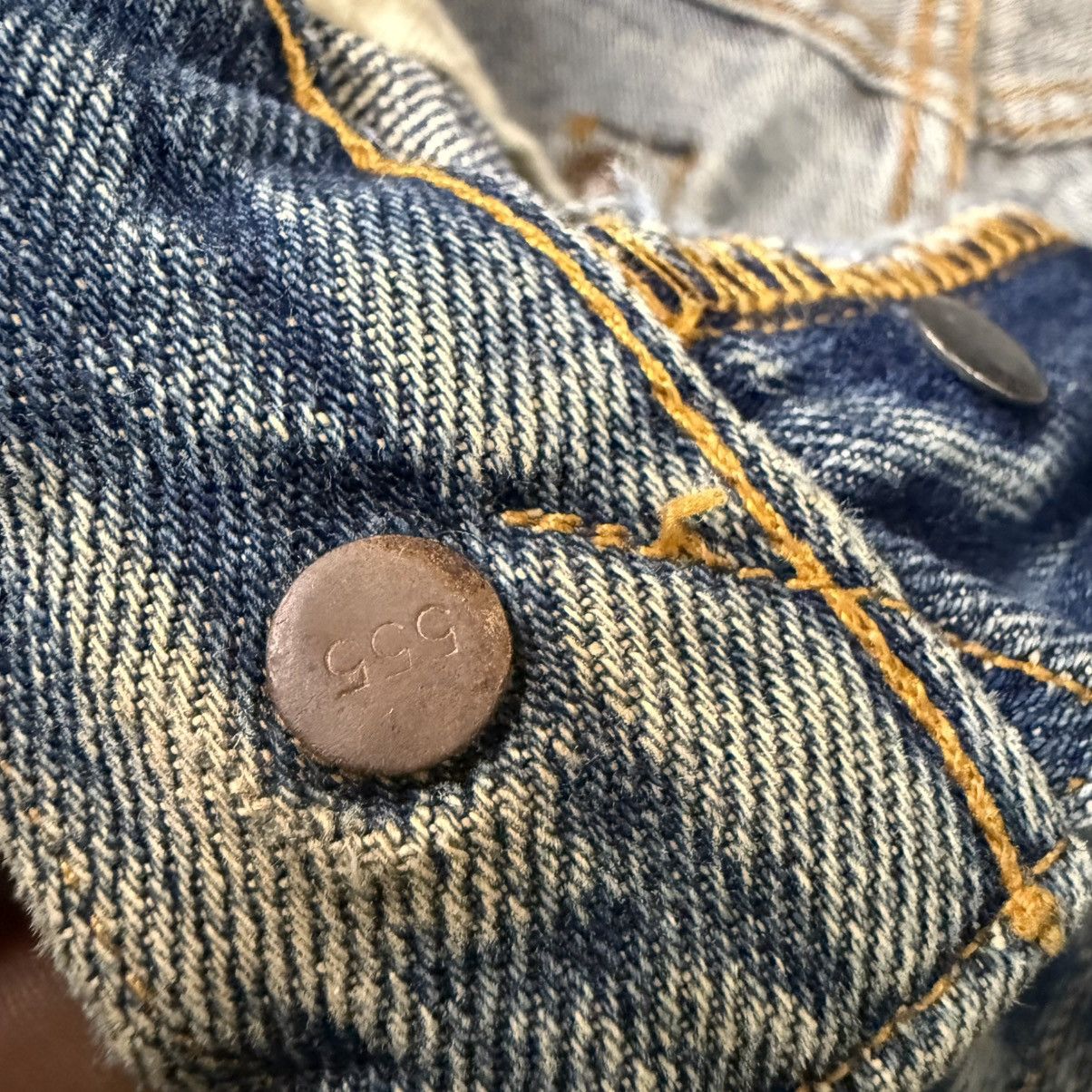 Levi's Vintage Clothing Levis E Selvedge 501 USA Distressed Aging Wash Denim W30 Size US 30 / EU 46 - 13 Thumbnail