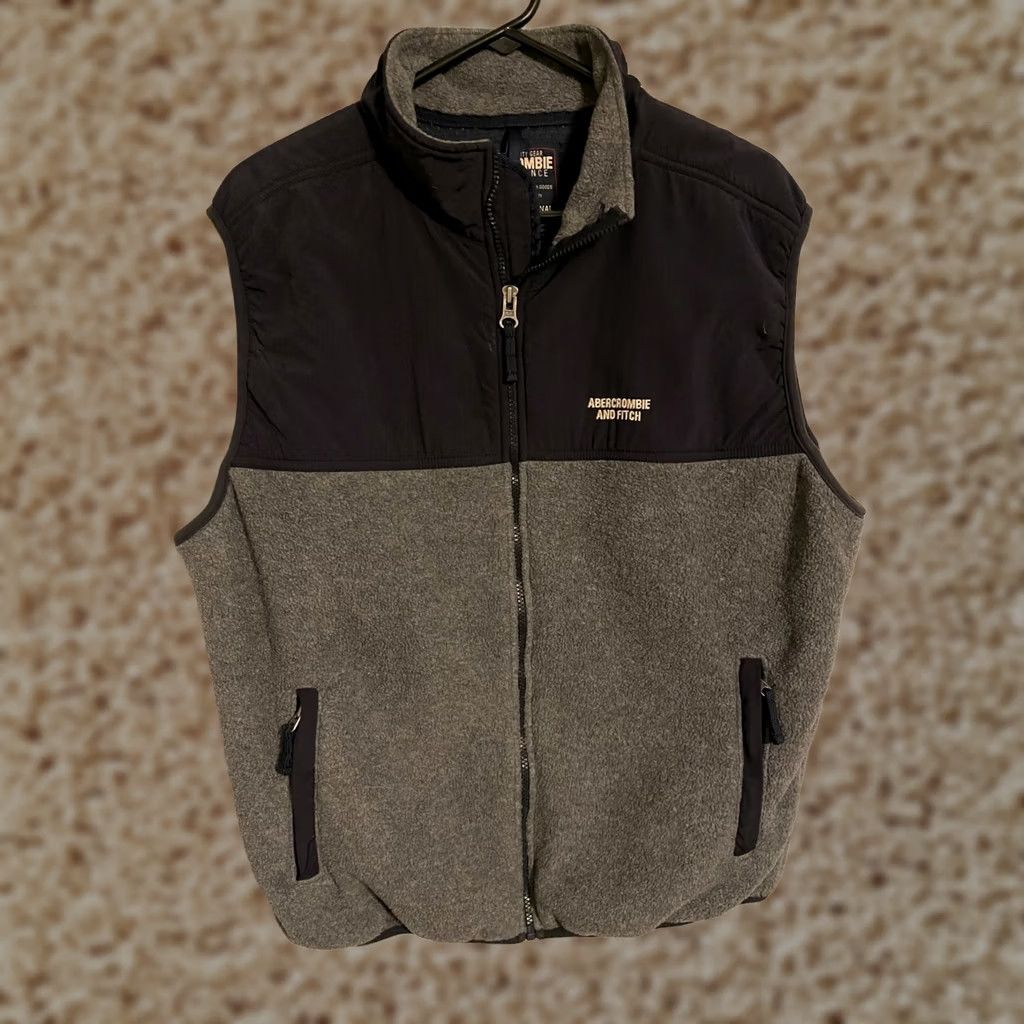 Abercrombie & Fitch VINTAGE Abercrombie & Fitch Performance Fleece Vest Jacket Gray/Black Men's XL Size US XL / EU 56 / 4 - 1 Thumbnail