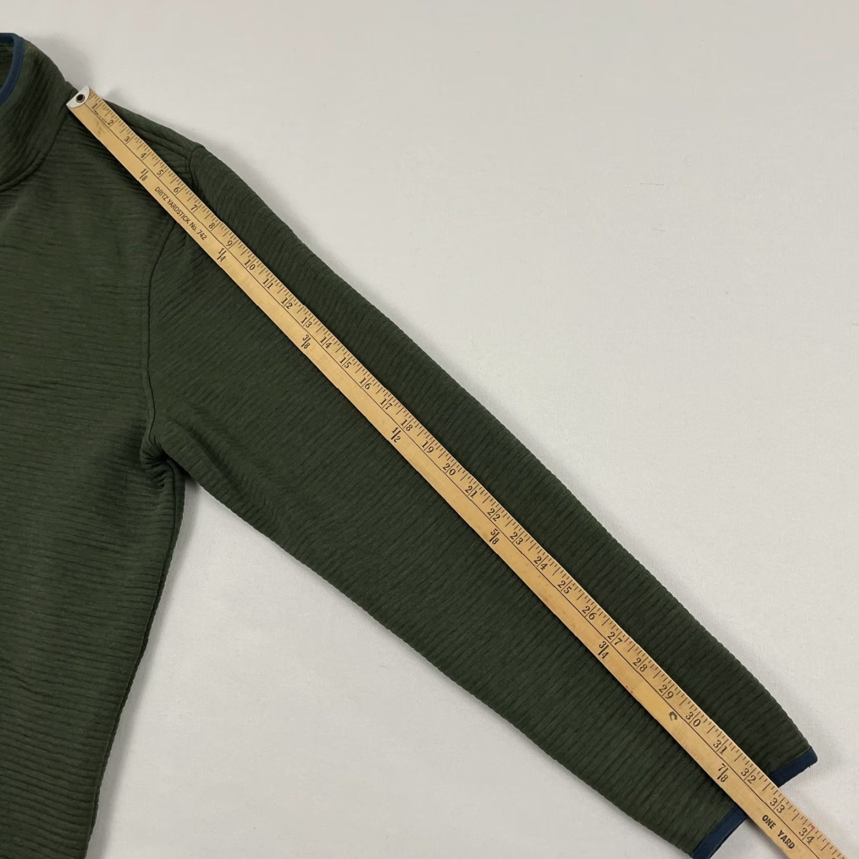 J.Crew VINTAGE J.CREW Quilted Knit Pullover Mens XL Green 1/4 Snap Preppy Casual Hiking BB725 Regular Mens Swing Tag? Size US XL / EU 56 / 4 - 5 Thumbnail