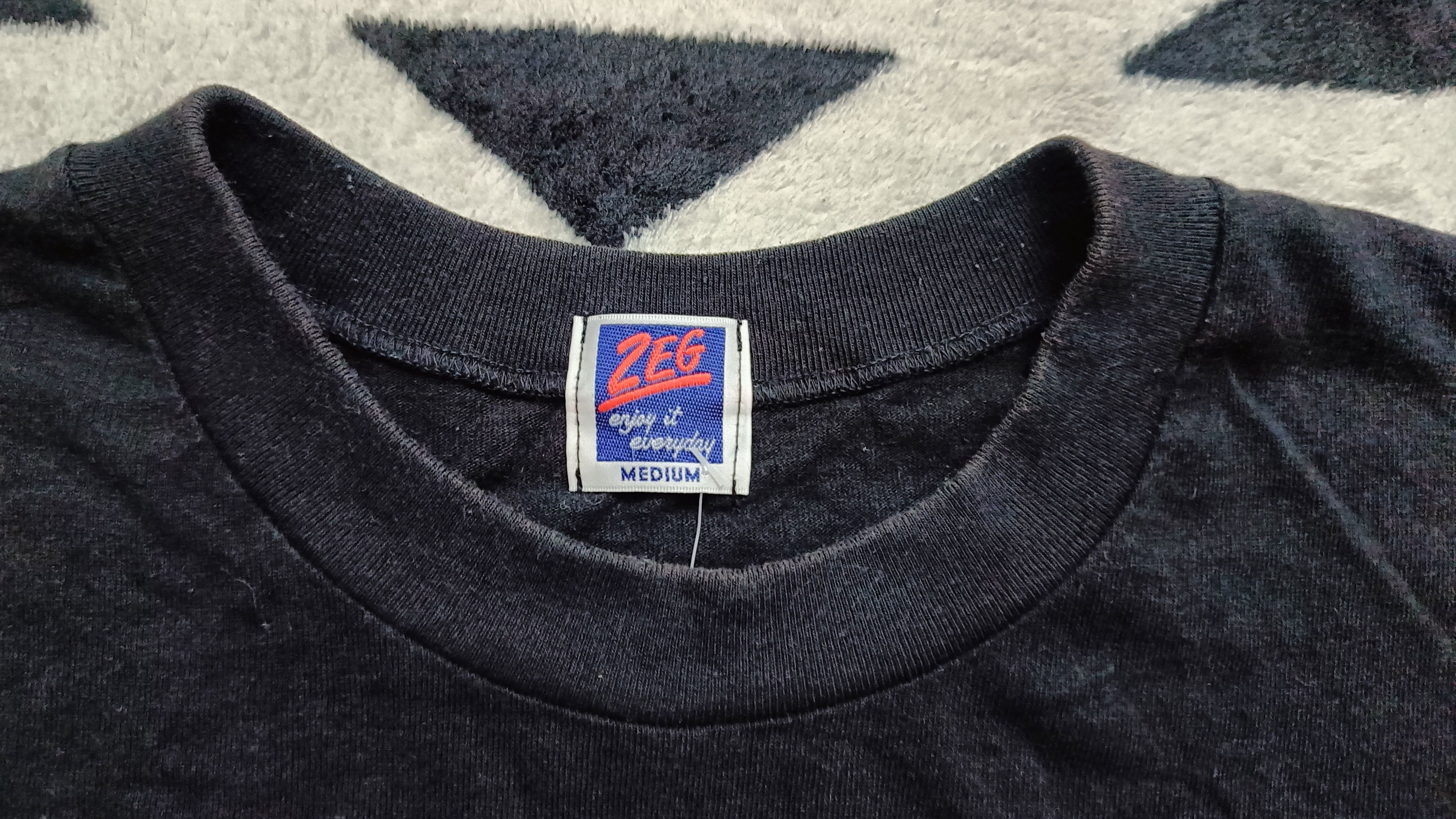 Vintage 🔥🔥 Rare Vintage 90s Sega Sonic The Hedgehogs Tee Size US L / EU 52-54 / 3 - 4 Thumbnail