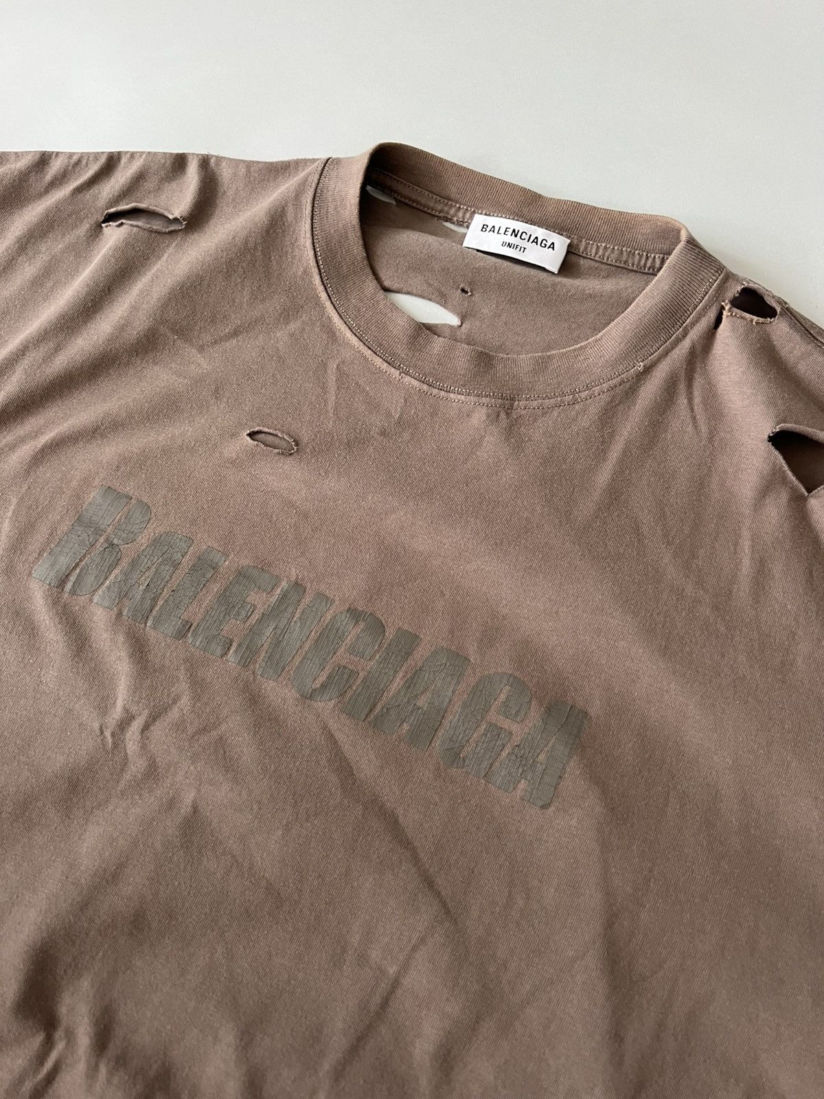 Balenciaga Destroyed Vintage Jersey T-shirt Size US XL / EU 56 / 4 - 3 Thumbnail