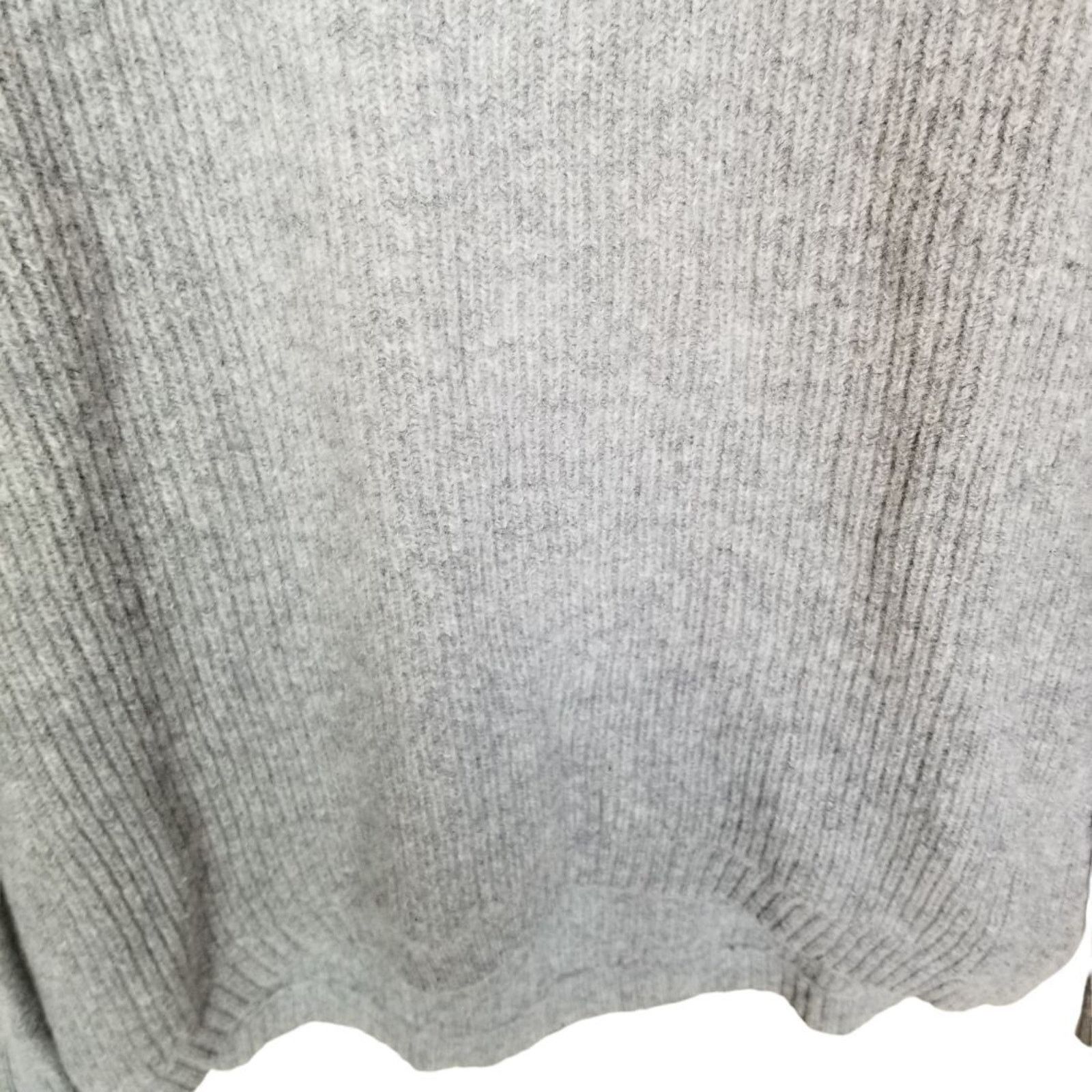 J.Crew J. Crew Womens Wool Sweater Leather Elbow Patch Sz S Preppy Size S / US 4 / IT 40 - 4 Thumbnail