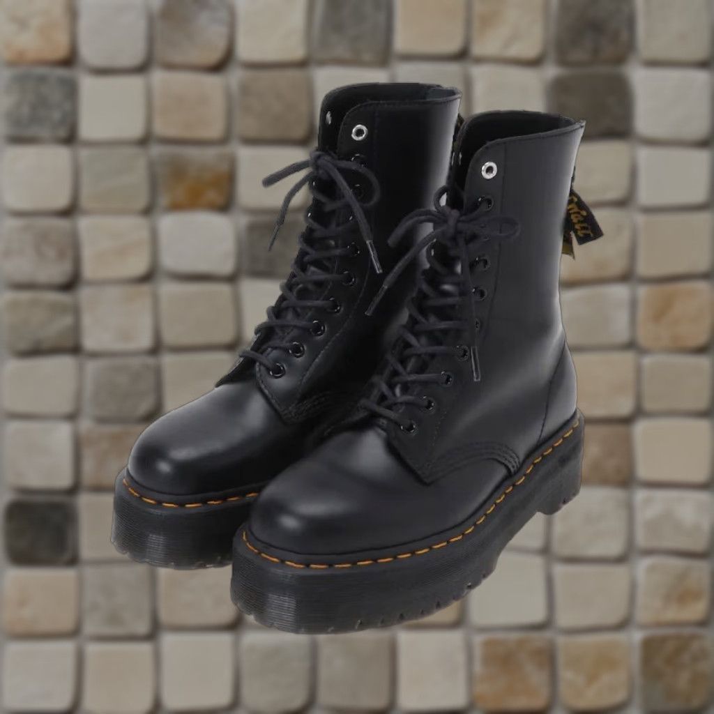 Dr. Martens Y's x Dr.Martens 10EYE QUAD leather boots US9 Womens Boots Black Leather 10EYE QUAD Yohji Yamamoto Size US 9 / IT 39 - 1 Thumbnail