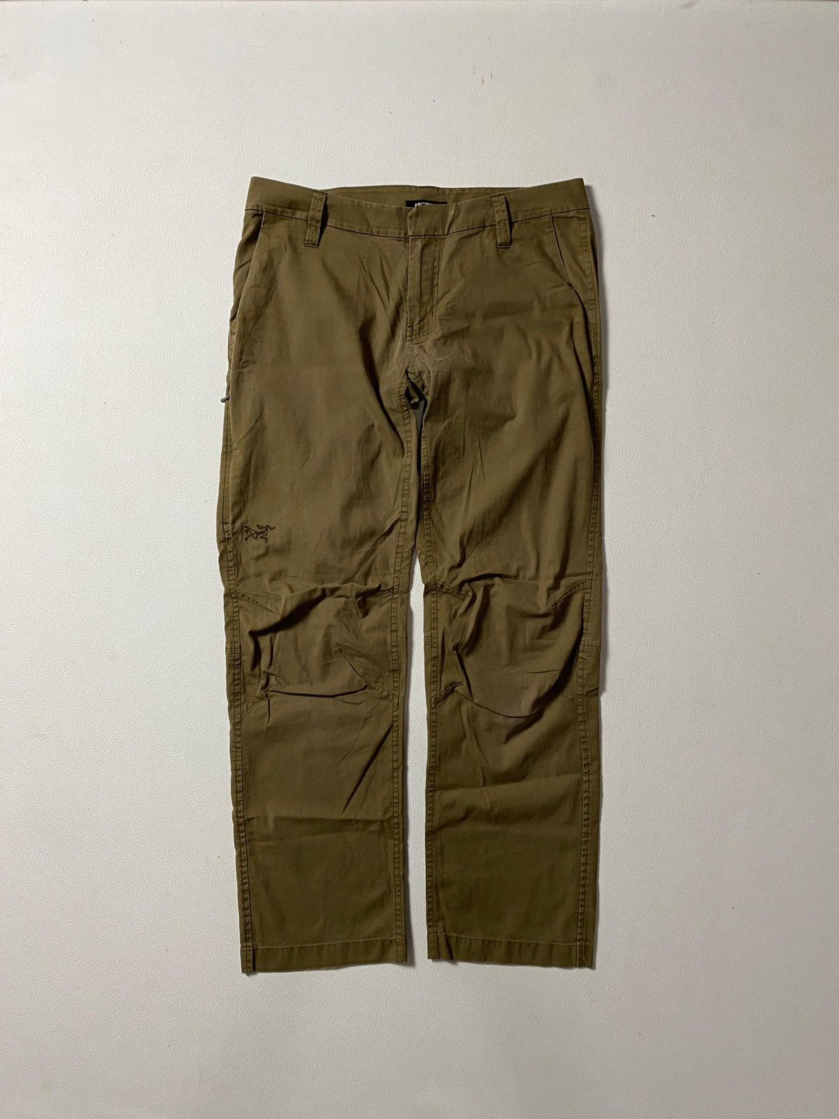 Arc'teryx ARCTERYX Size US 32 / EU 48 - 1 Thumbnail