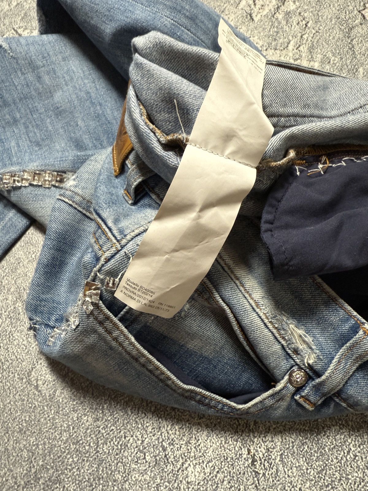 Versace × Versus Versace Vintage Versus Versace Jeans Distressed Size US 28 / EU 44 - 12 Thumbnail