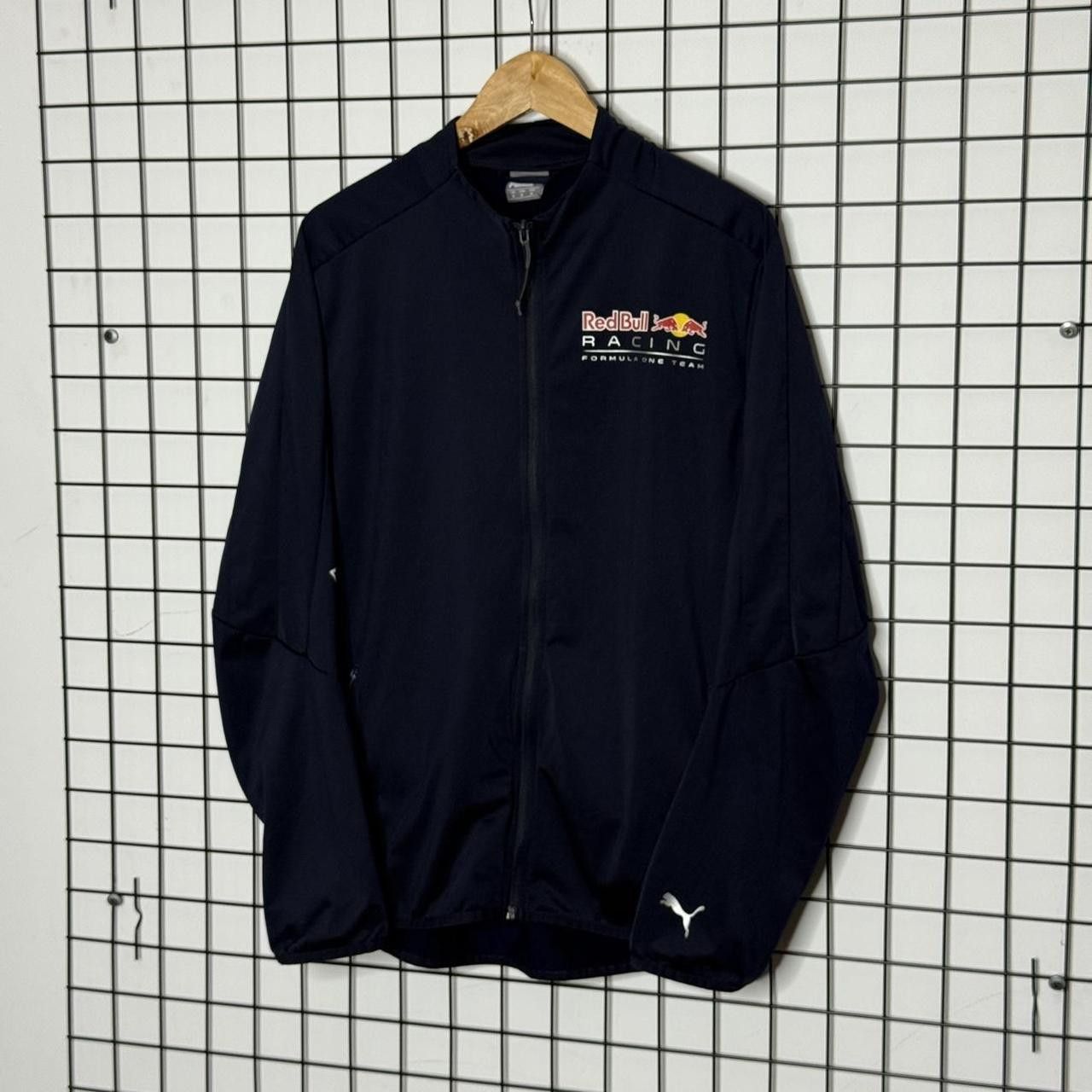 Vintage Puma Red Bull Racing Jacket F1 Windbreaker Size US L / EU 52-54 / 3 - 2 Thumbnail
