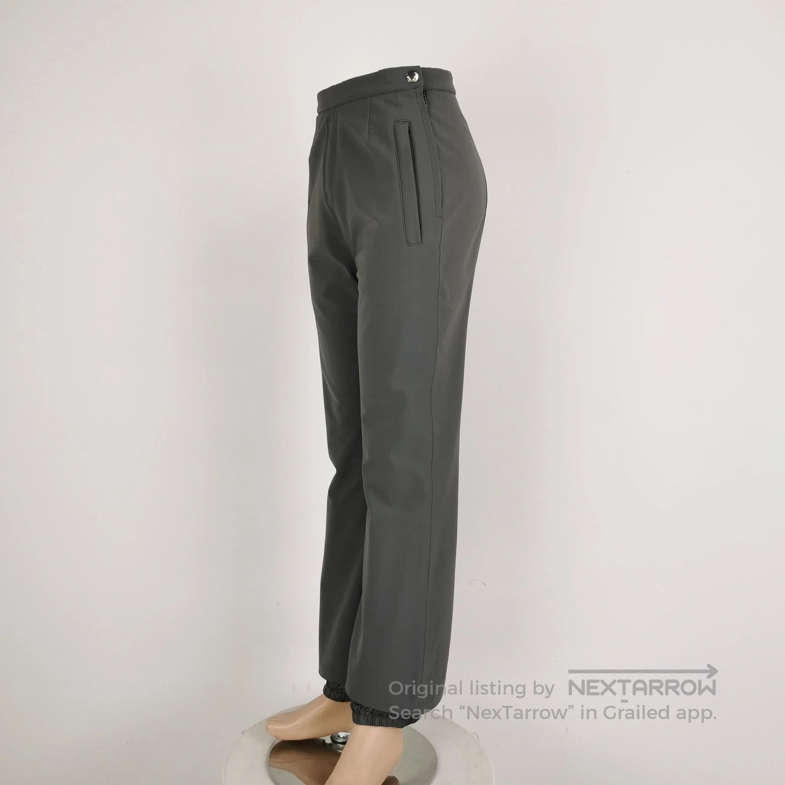 Prada Prada Logo Highlighted Trousers in Gray . Size 37" - 1 Thumbnail