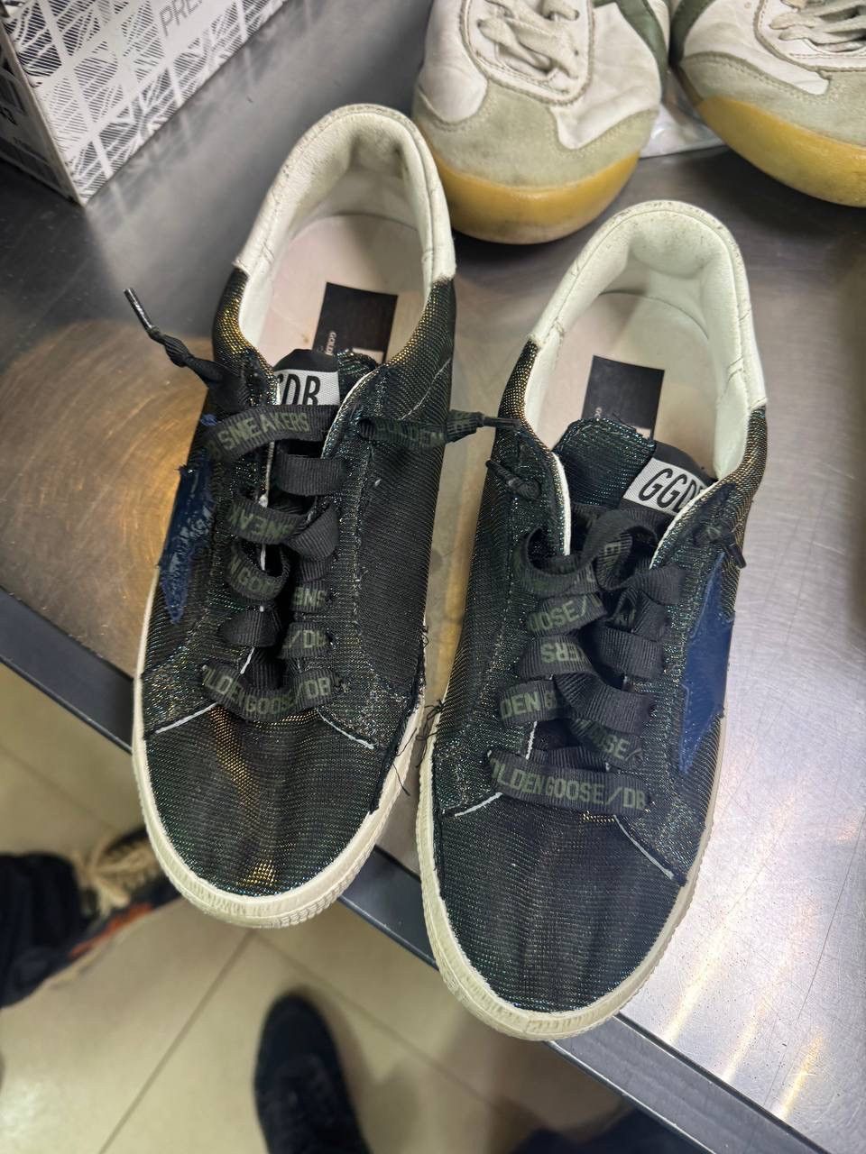 Golden Goose Golden Goose Low Top Men’s Star Sneaker Size US 5 / EU 37 - 1 Thumbnail