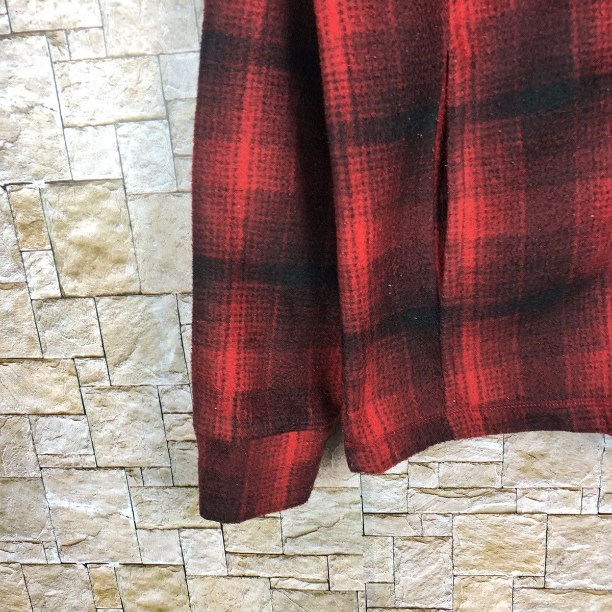 New Balance × Vintage New Balance Red Checkred Sweatshirt #A383 Size US M / EU 48-50 / 2 - 7 Thumbnail