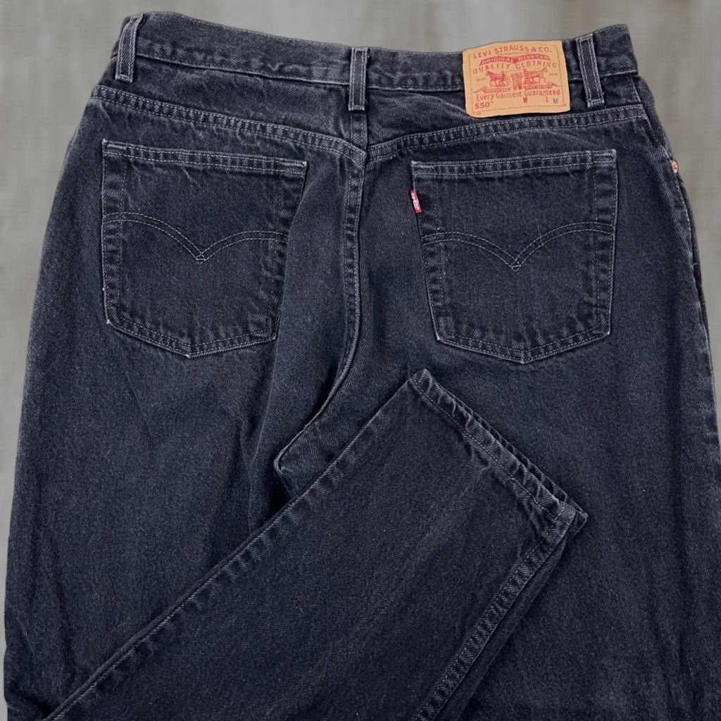 Levi's VINTAGE Levi's 550 Jeans Women's Relaxed Tapered 32x29 Black 80s 90s USA Denim Baggy Core Classic Slim Fit? Size 40" / US 18 - 1 Thumbnail