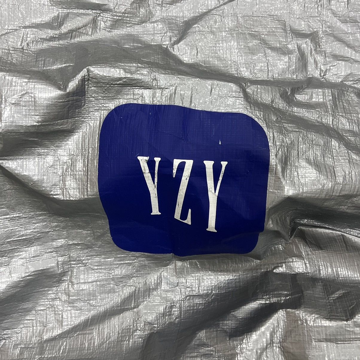 Yeezy Oversized Yzy x Gap Bag 1/1 Size ONE SIZE - 4 Thumbnail