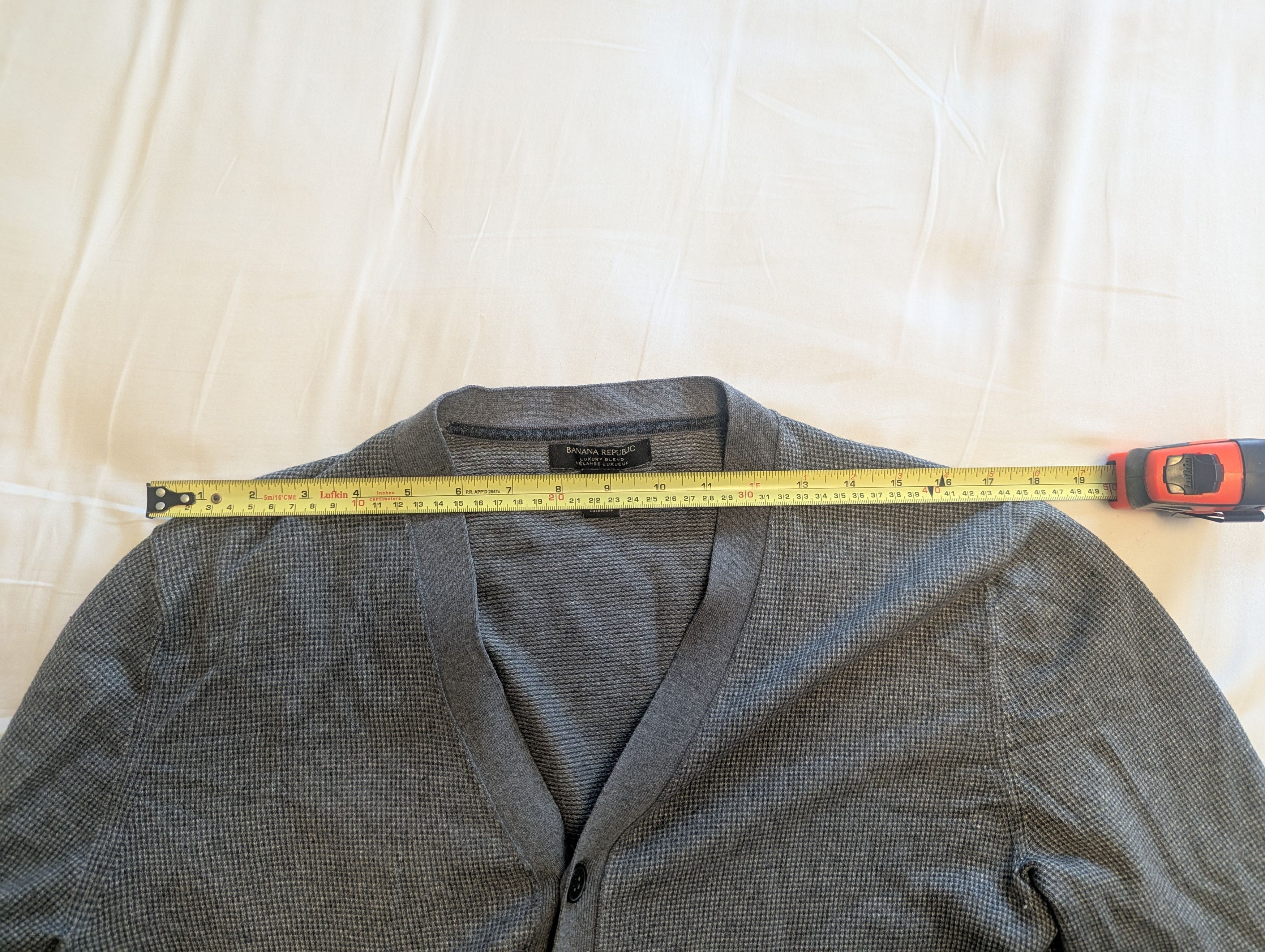 Banana Republic Men's Banana Republic Grey Silk/Cashmere Blend Cardigan Size US M / EU 48-50 / 2 - 5 Thumbnail