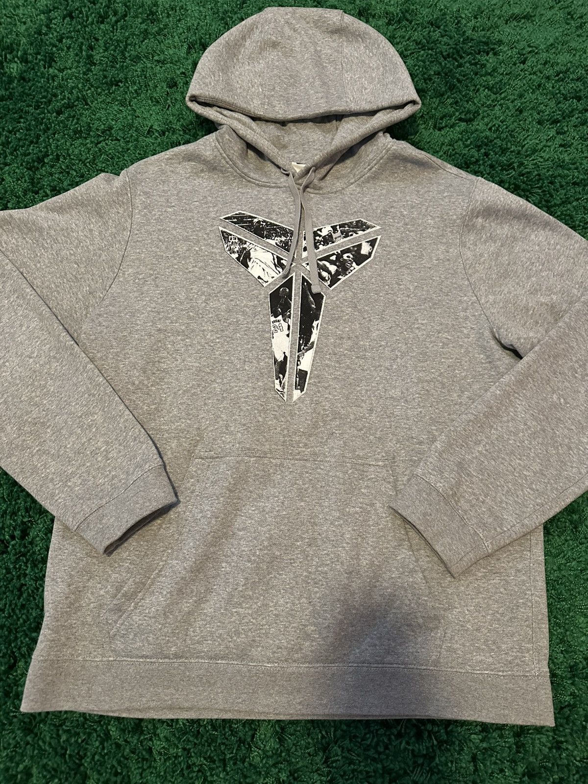 Nike Kobe 24 Logo Hoodie XL Size US XL / EU 56 / 4 - 1 Thumbnail