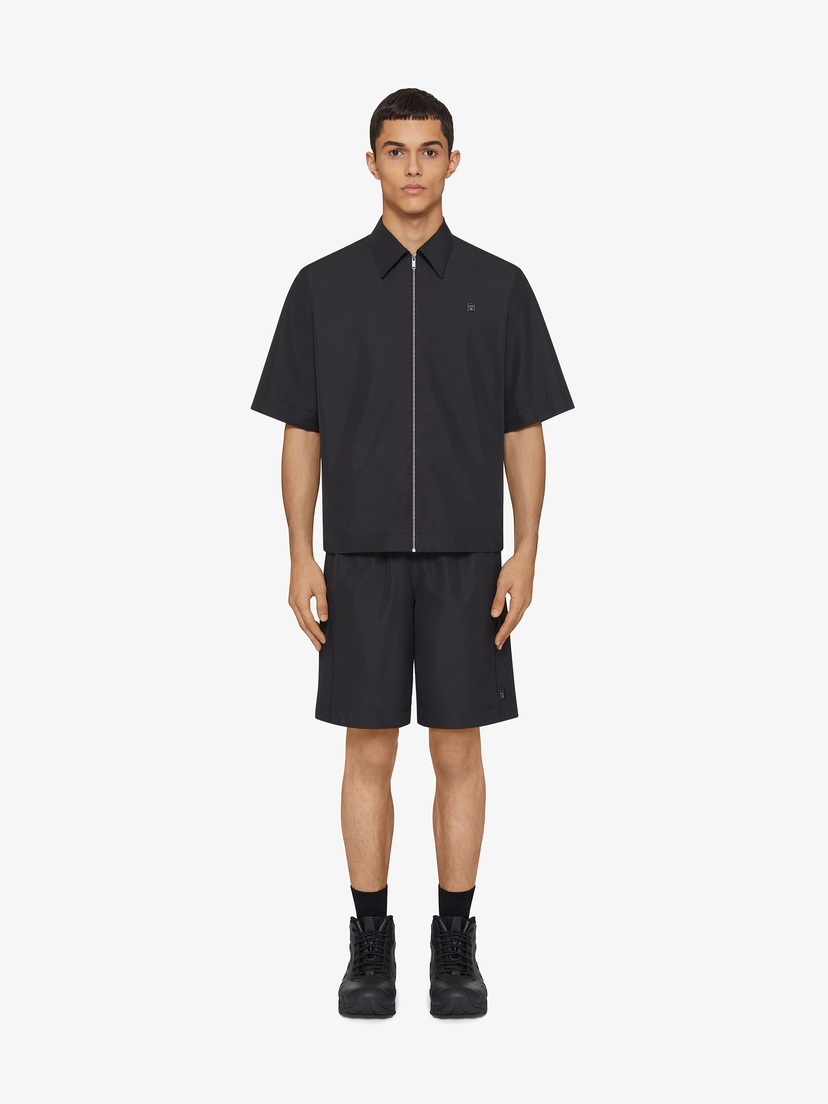 Givenchy o1w1db10925 Casual Zipped Shirt in Black Size US XS / EU 42 / 0 - 2 Thumbnail