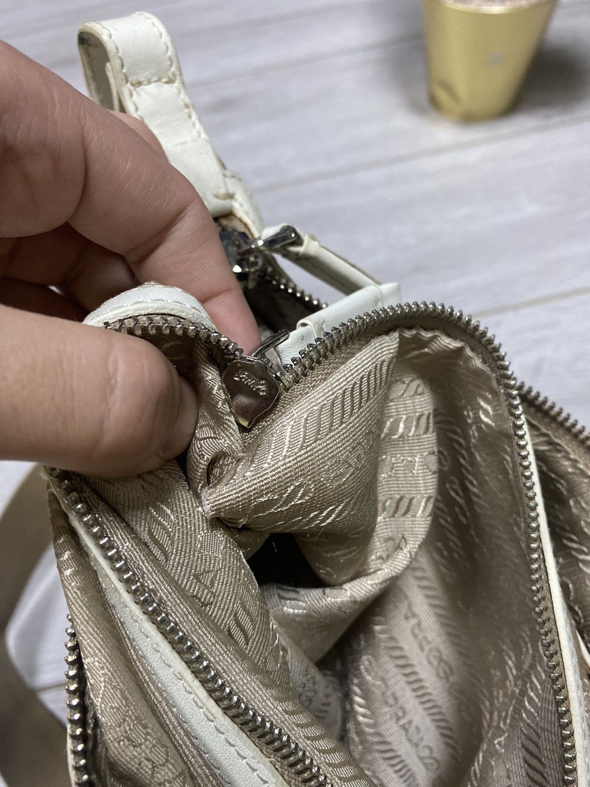 Prada Prada Milano big logo shoulder bag Size ONE SIZE - 9 Thumbnail
