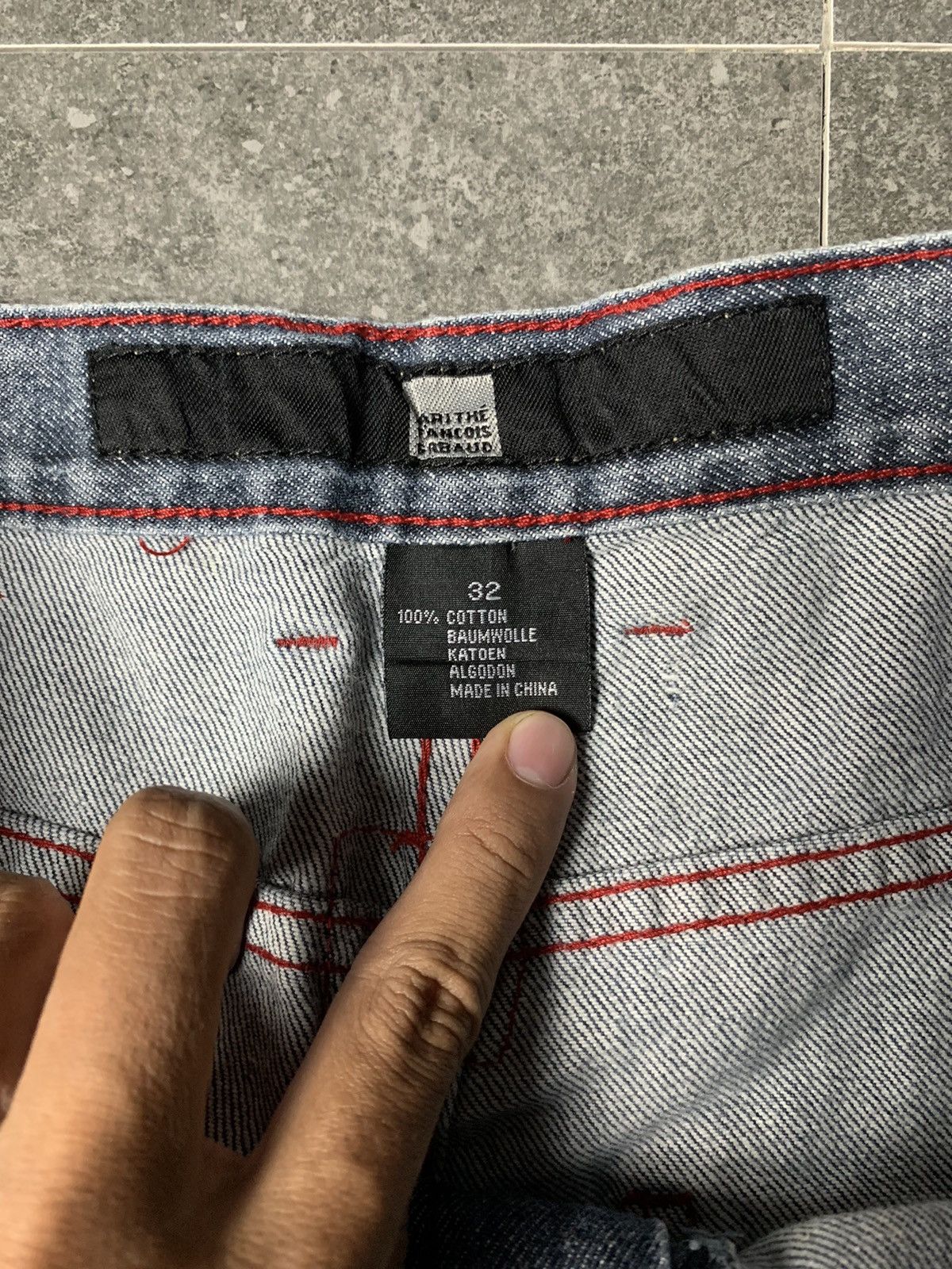 Marithe + Francois Girbaud 2000s Marithe Francois Girbaud Baggy Soft Jeans Size US 29 - 7 Thumbnail