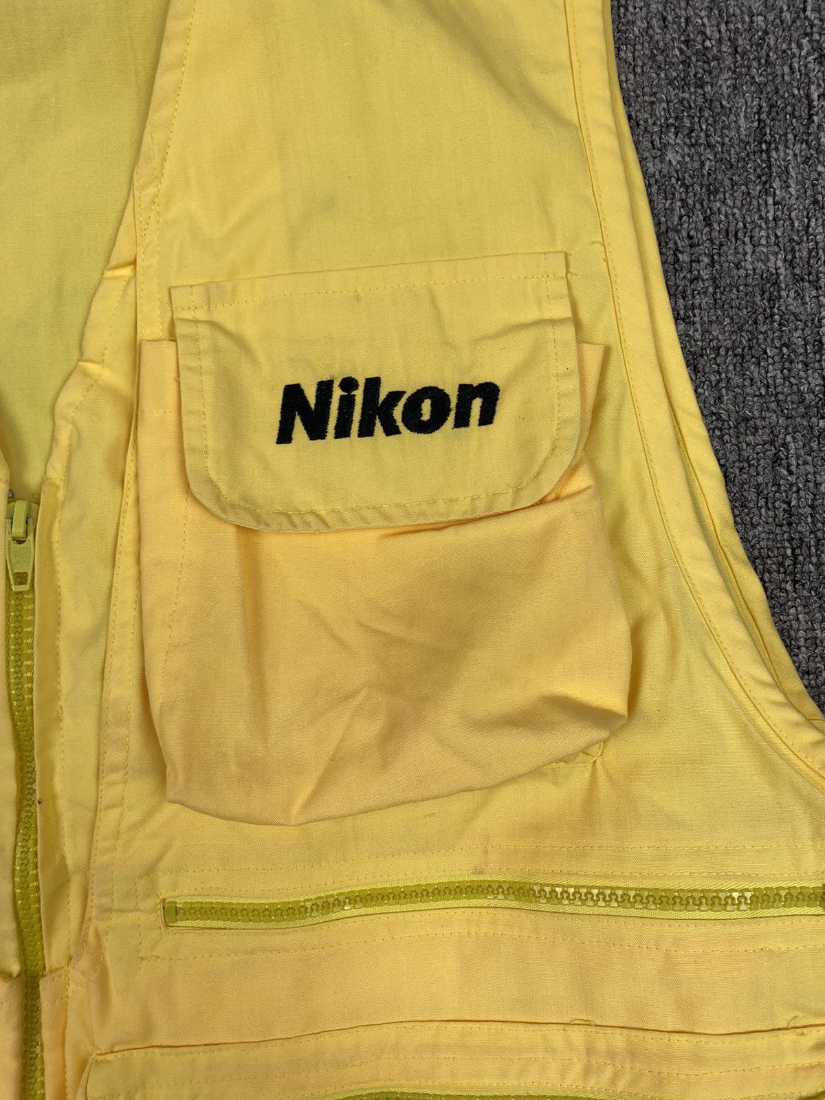 Japanese Brand × Nikon × Vintage Vintage 1997 Nikon Vest Size US L / EU 52-54 / 3 - 5 Thumbnail