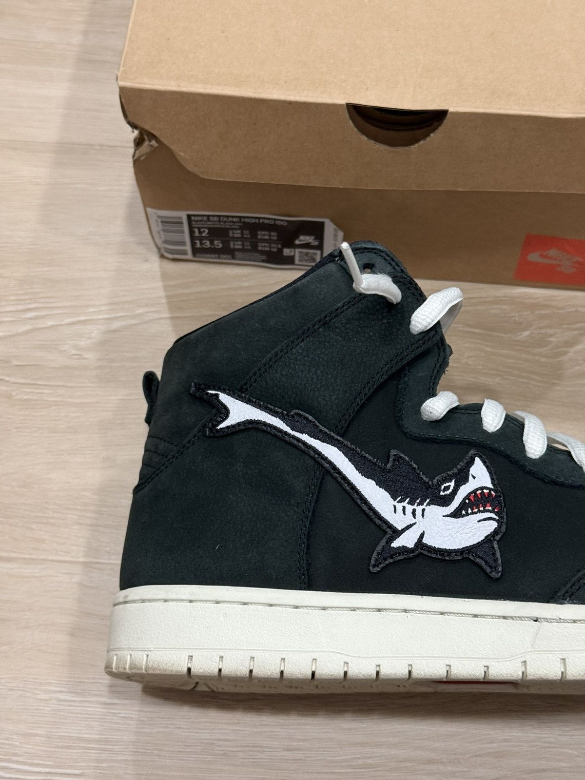 Nike Nike SB Dunk Hi ‘Oski Shark’ Sneakers Size US 12 / EU 45 - 6 Thumbnail