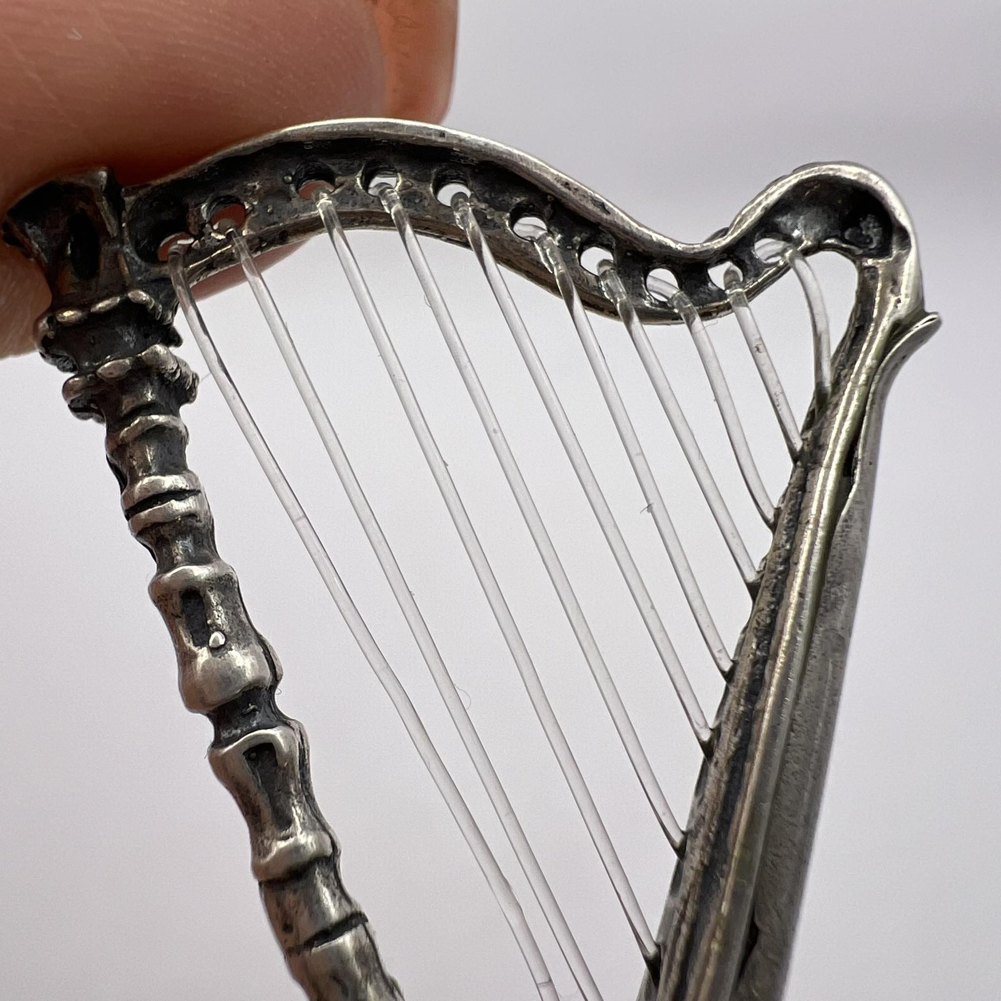 Vintage Vintage Mini Statue Silver 800 Music Harp Signed Italy Size ONE SIZE - 4 Thumbnail