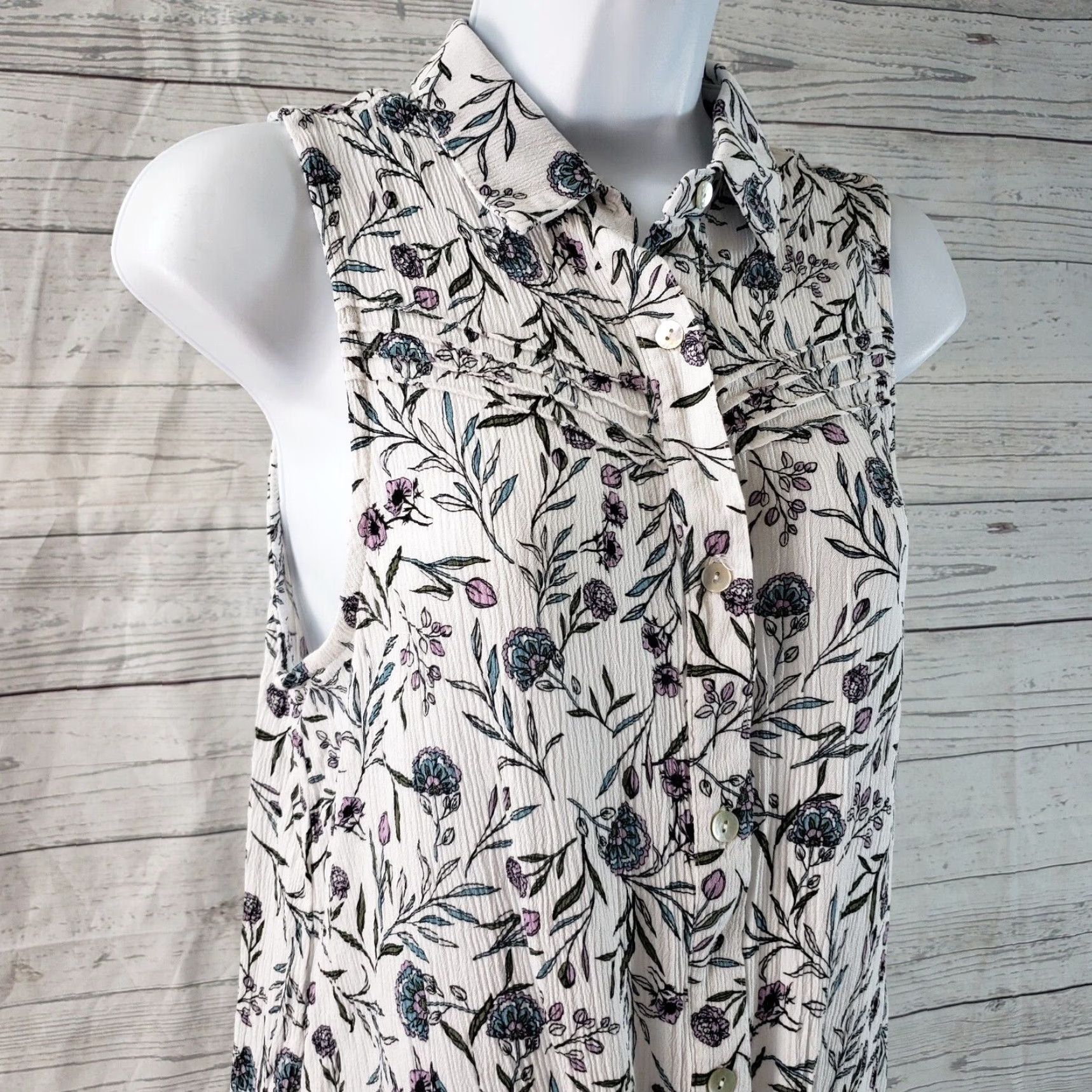 Vintage Peace & Pearls Womens Button-Up Top Small White Purple Floral Sleeveless Front Tie Size S / US 4 / IT 40 - 2 Thumbnail