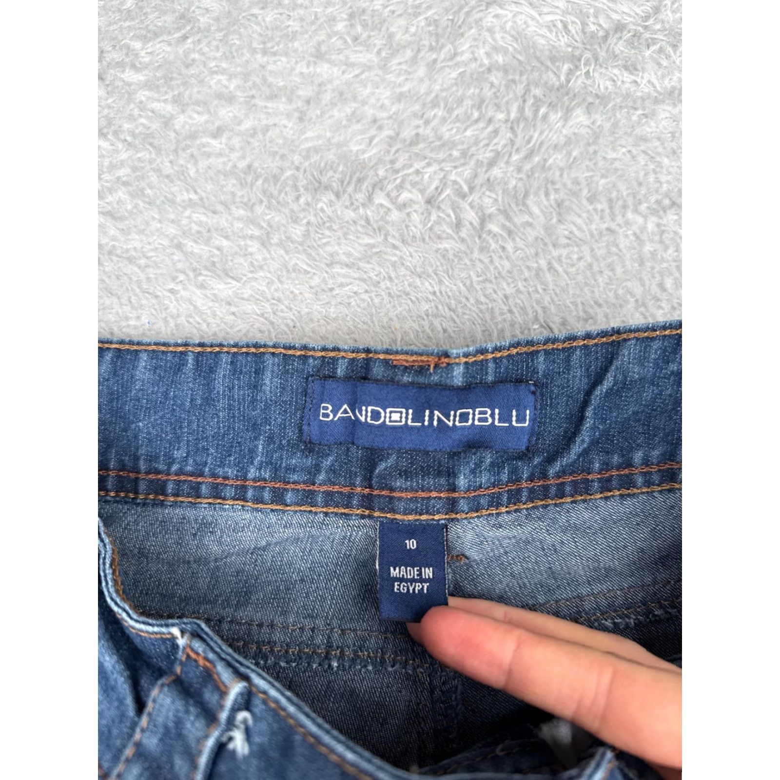 Vintage BandolinoBlu Jeans Womens 10 Blue Denim Capri Mid Rise 30x21 Cotton Blend 5-Pocket Design Size 32" / US 10 / IT 46 - 6 Thumbnail