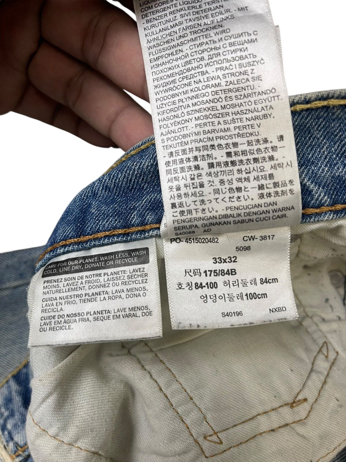 Levi's Vintage Levi’s 502 Distressed Jeans Size US 33 - 9 Thumbnail