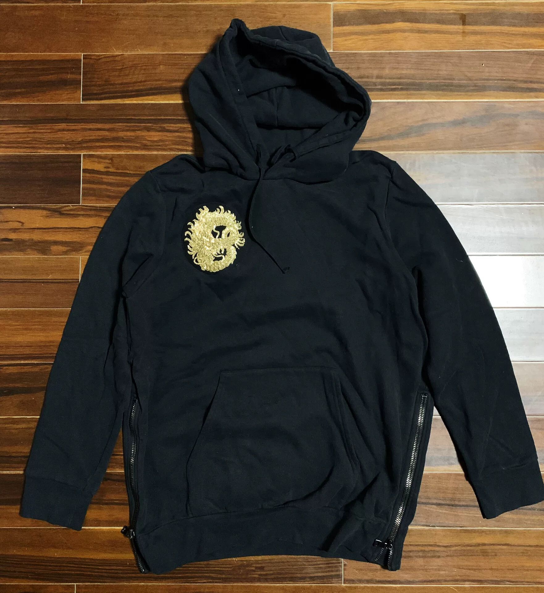 Balmain balmain embroidered fleece pullover hoodie Size US XL / EU 56 / 4 - 1 Thumbnail