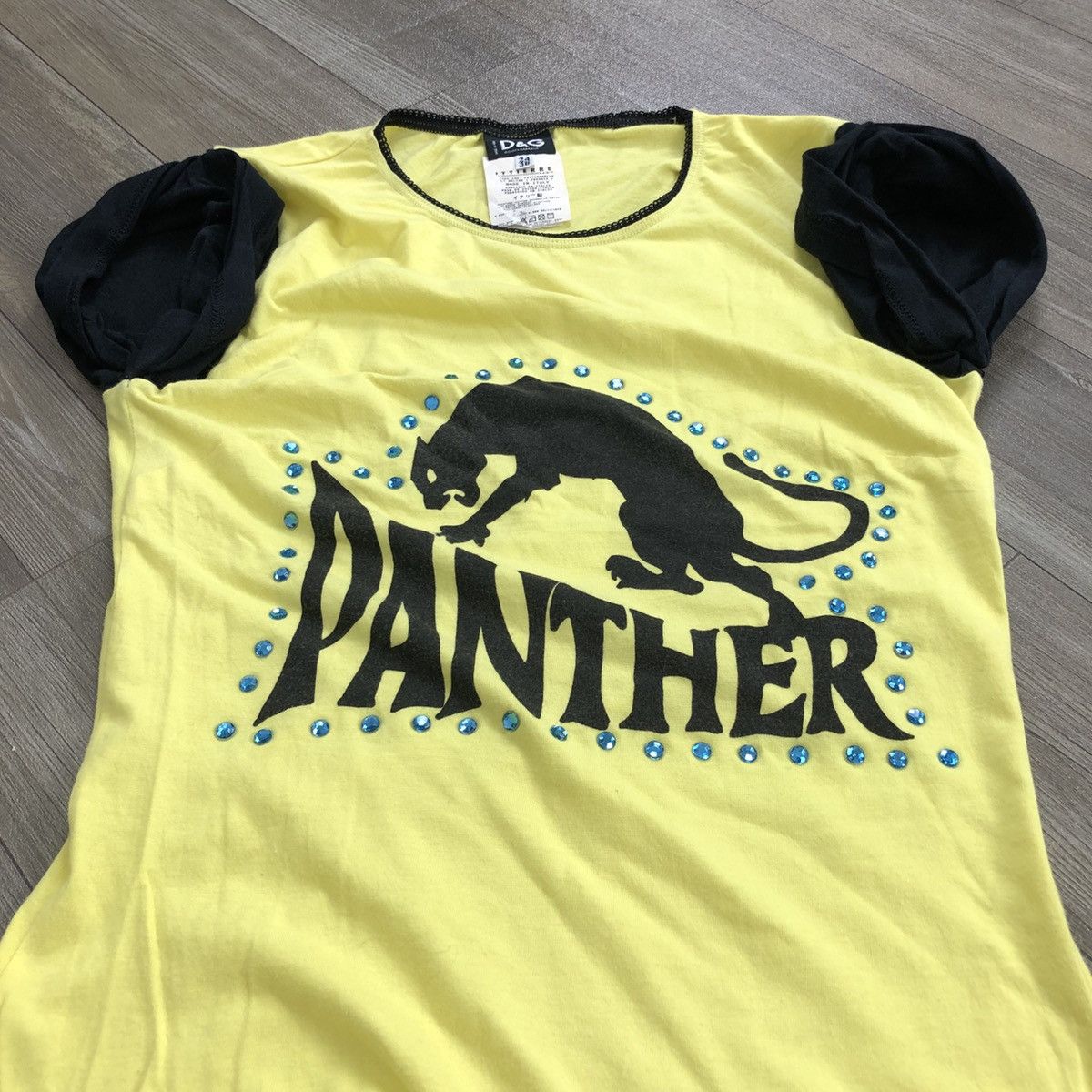 Dolce & Gabbana × Vintage Vintage Dolce & Gabbana Luxury Panther Studded Graphic Tee Size XS / US 0-2 / IT 36-38 - 3 Thumbnail