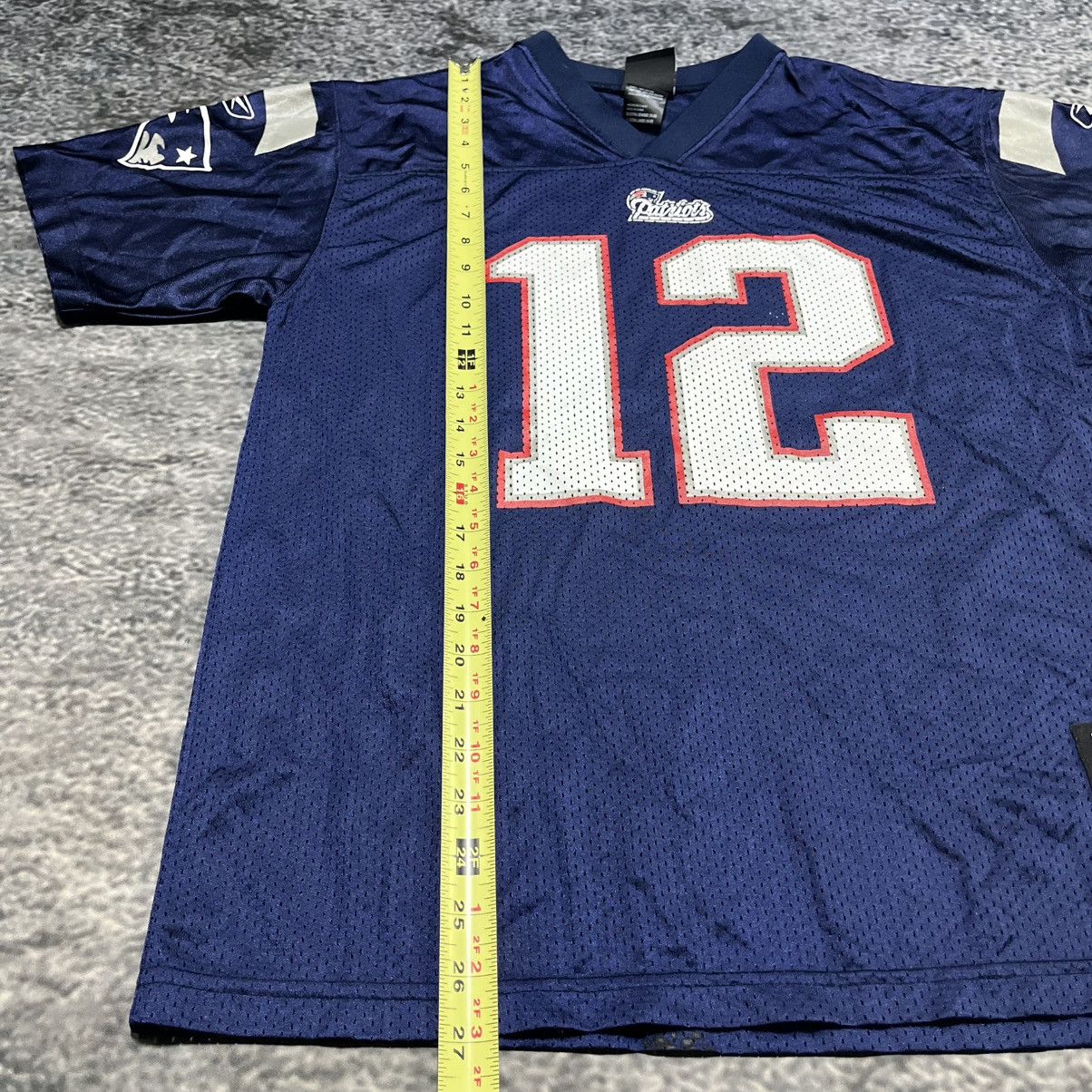 NFL Tom Brady #12 New England Patriots Jersey Reebok Home Medium Size US M / EU 48-50 / 2 - 15 Thumbnail