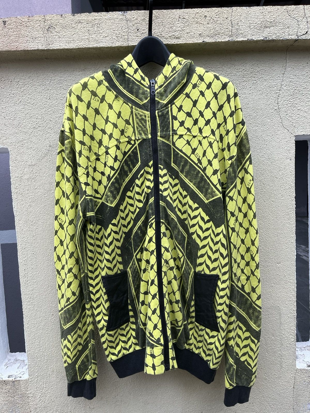 KTZ Ktz acid yellow/black hoodie Size US M / EU 48-50 / 2 - 1 Thumbnail